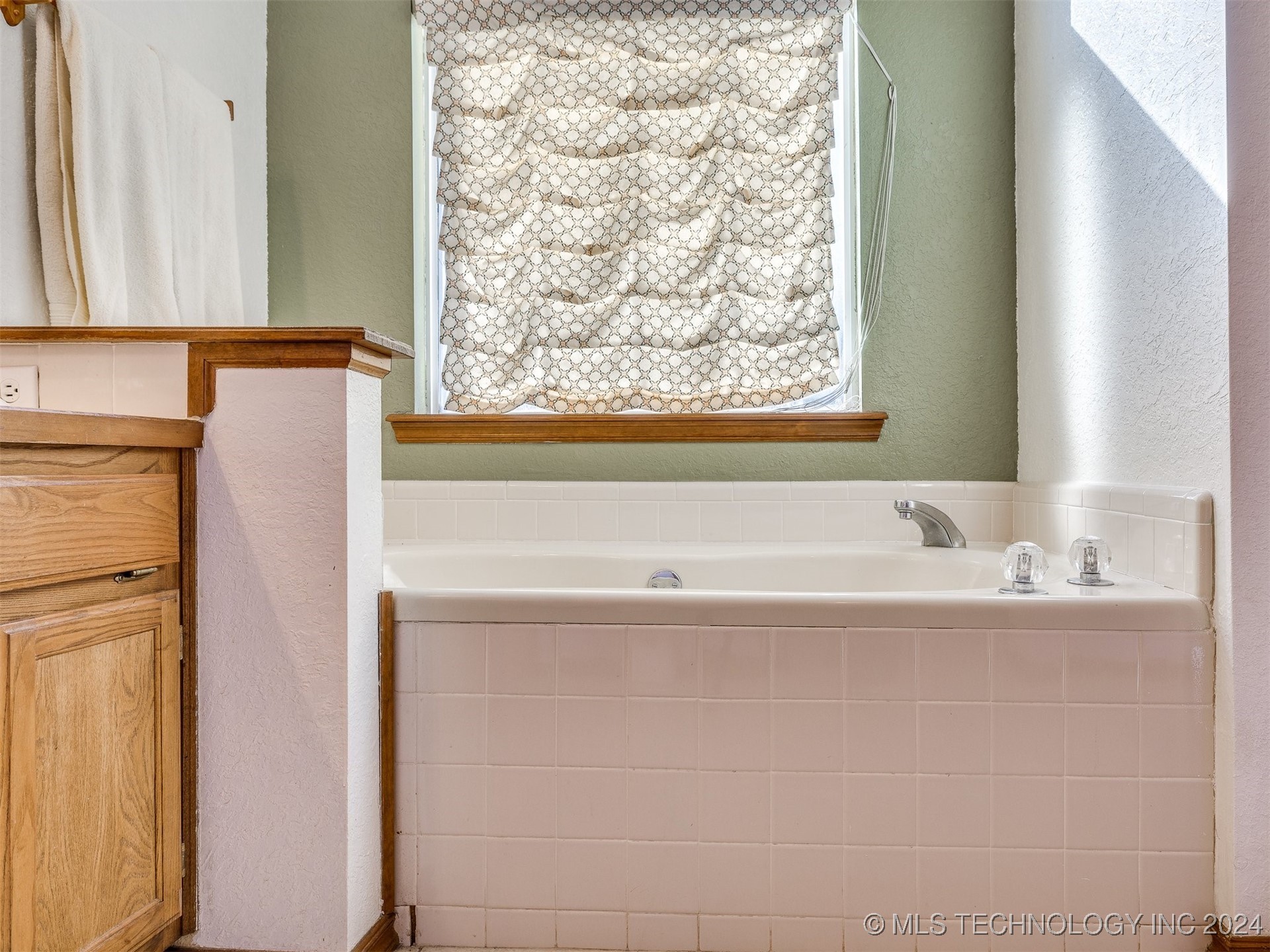 5116 S Spruce Drive Property Photo 42
