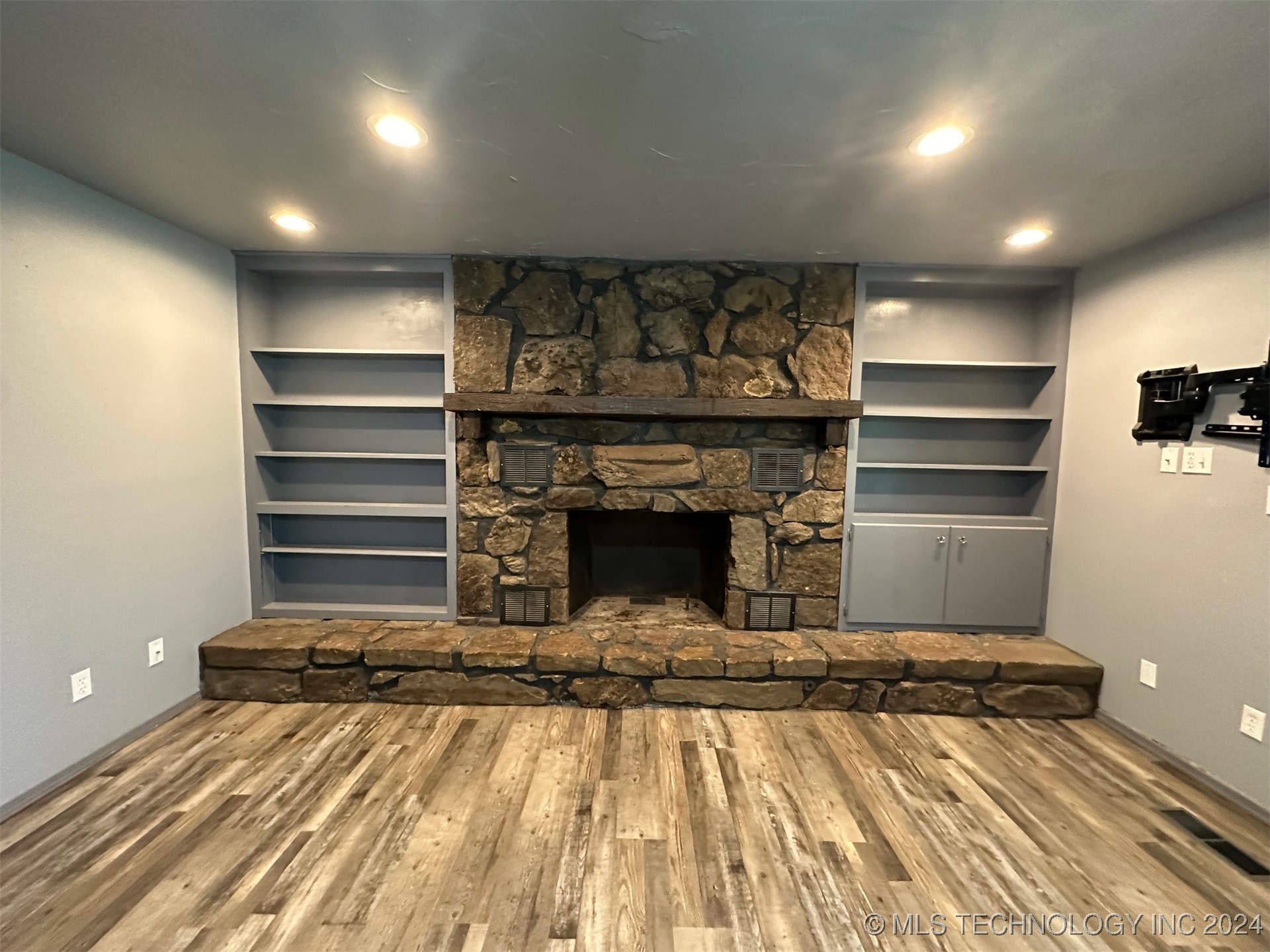 1815 N 5th Street Property Photo 3