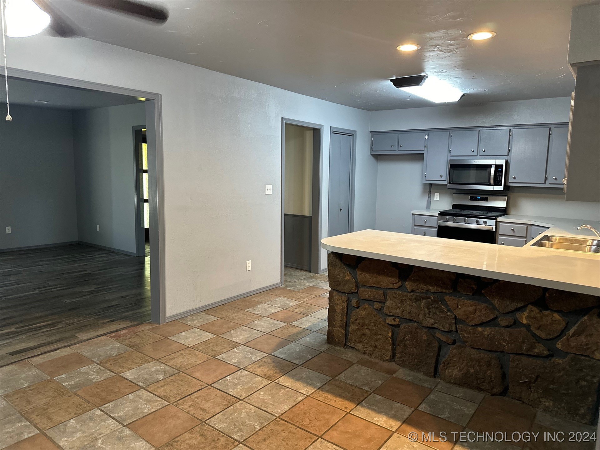 1815 N 5th Street Property Photo 9