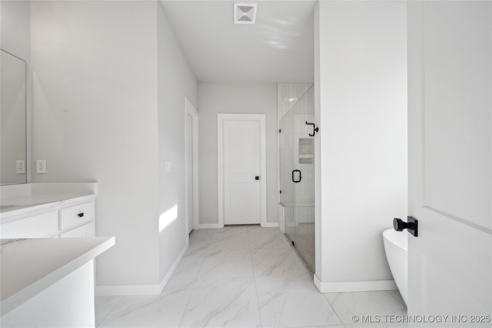 27815 E 107th Street S Property Photo 21