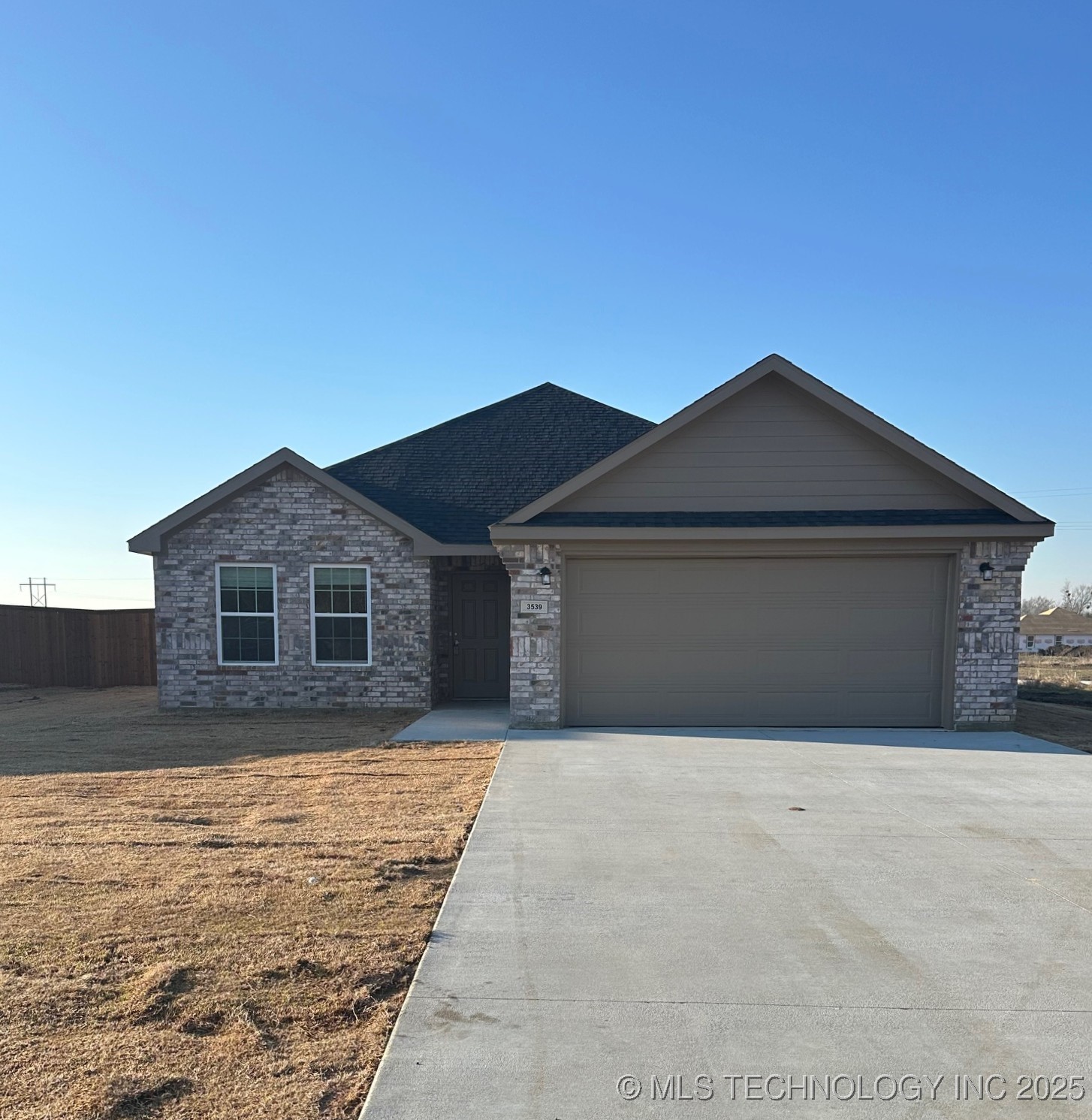 3539 Little John Property Photo