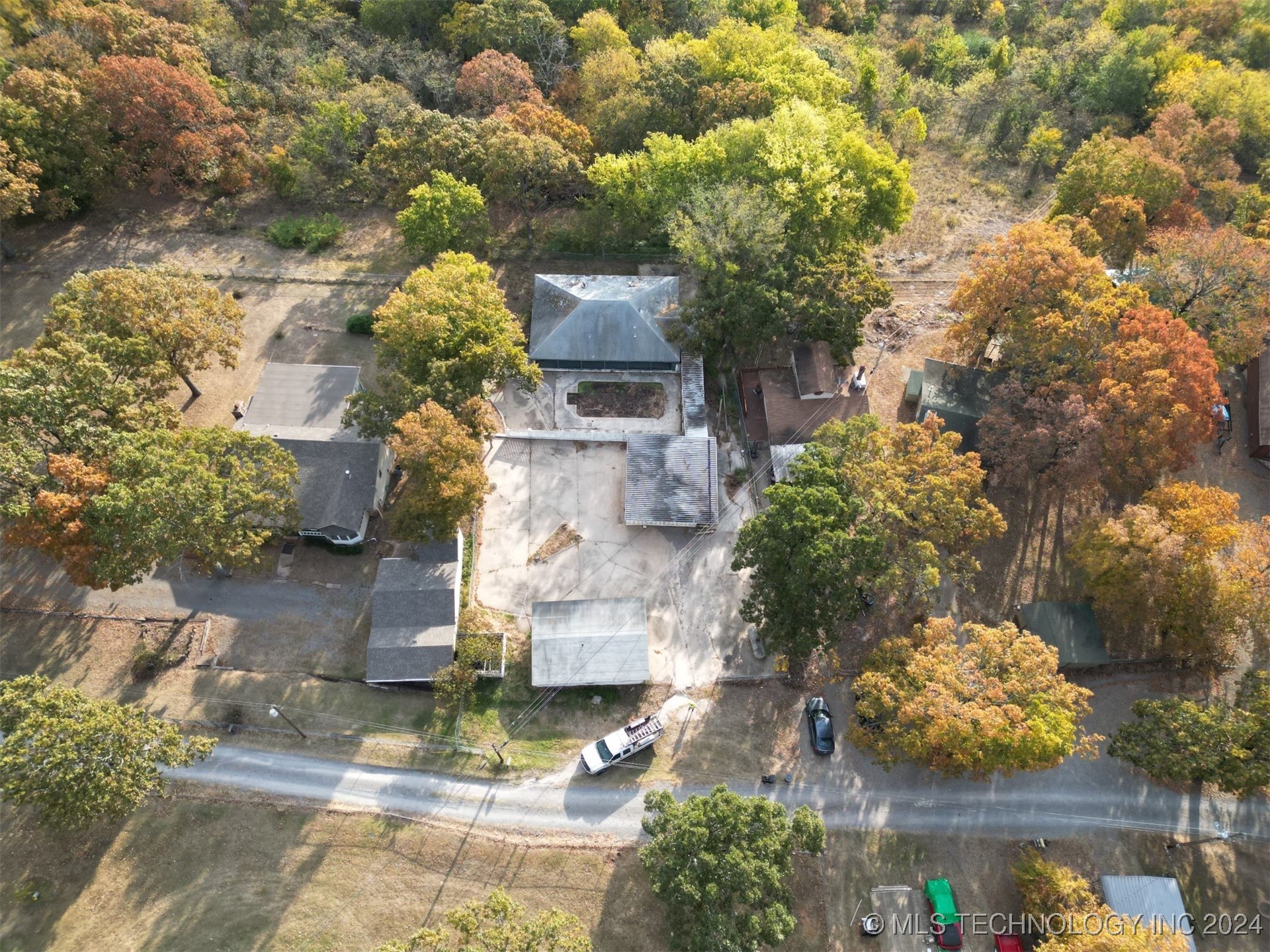 20326 S Rocky Haven Drive Property Photo 6