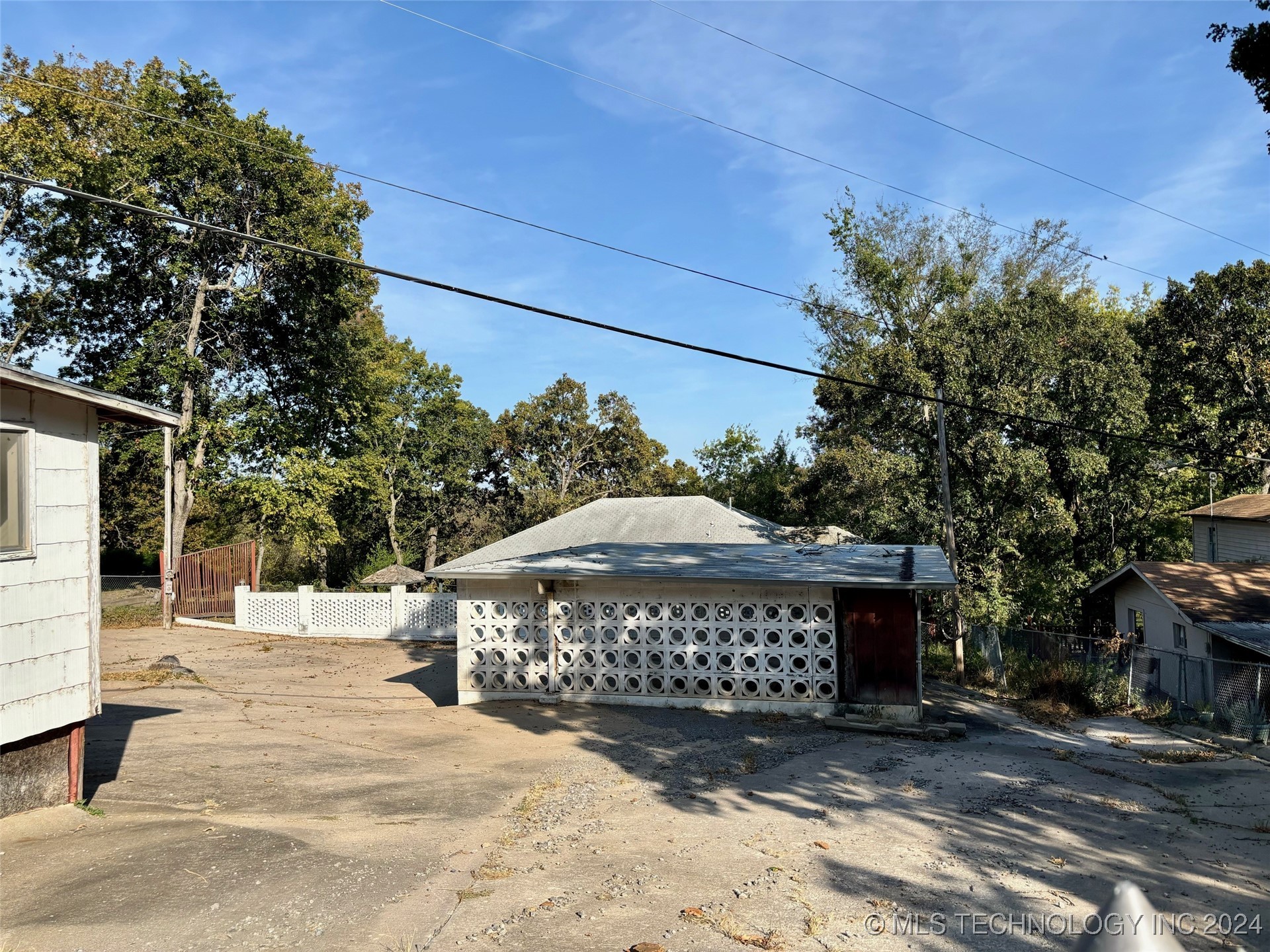 20326 S Rocky Haven Drive Property Photo 8