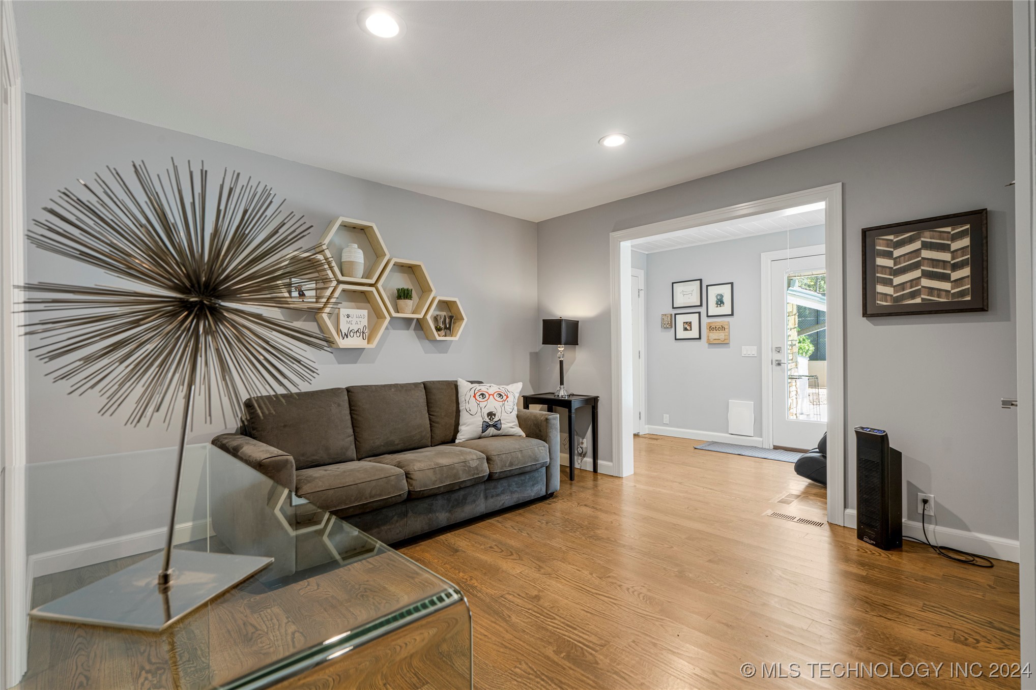 9649 S Sandusky Avenue Property Photo 35