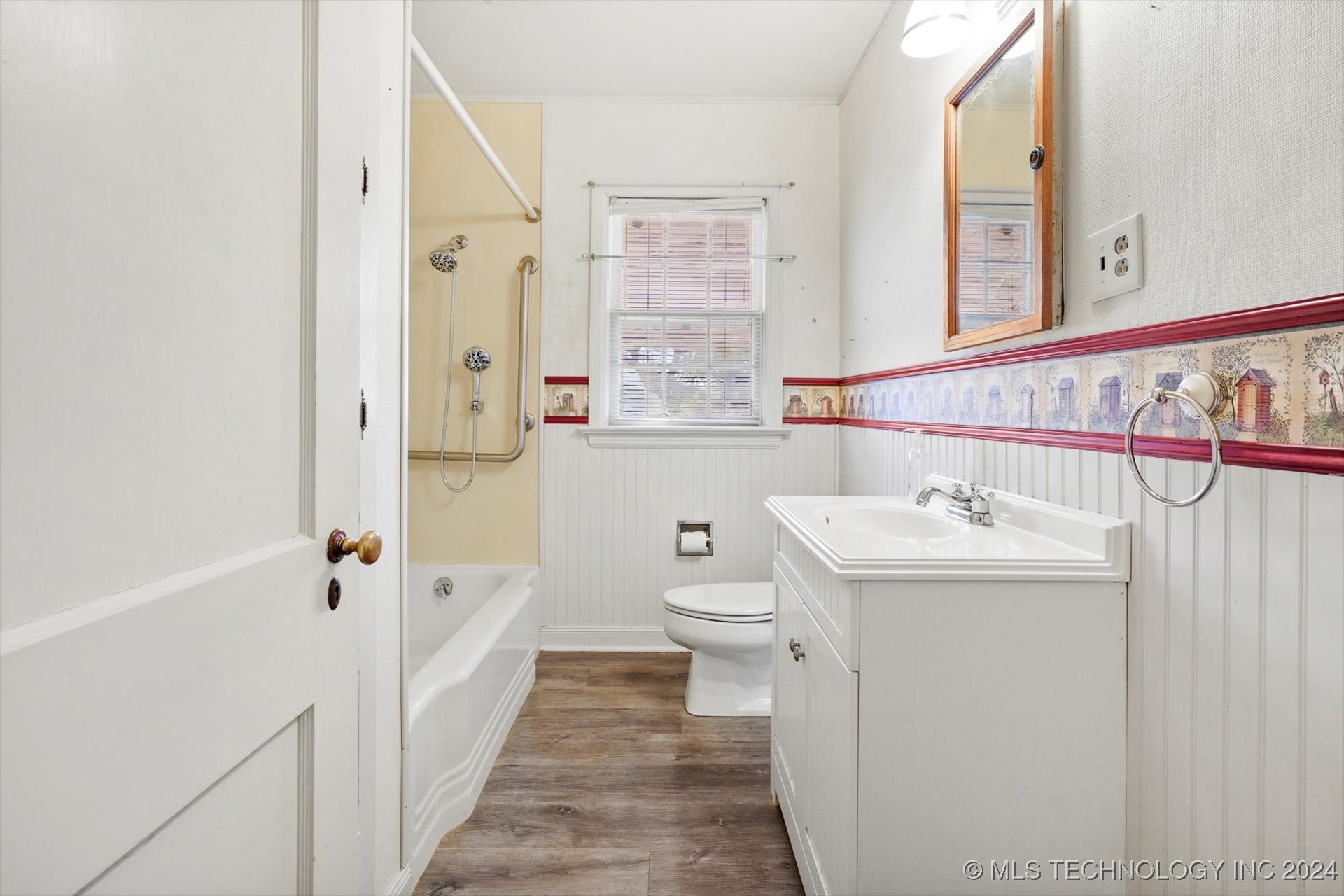 4939 S Olympia Avenue S Property Photo 18