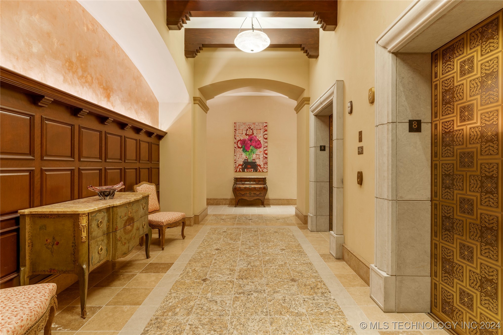 2200 S Utica Place 8c Property Photo 4