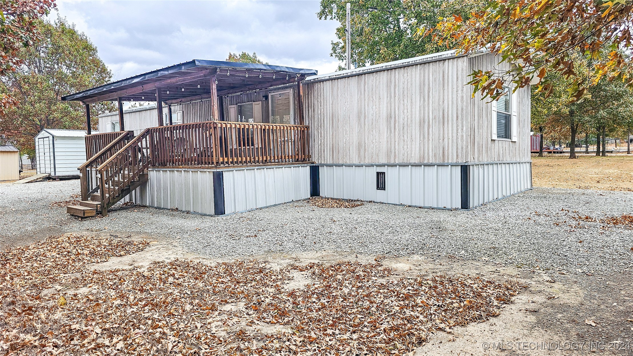 8 F Drive Property Photo
