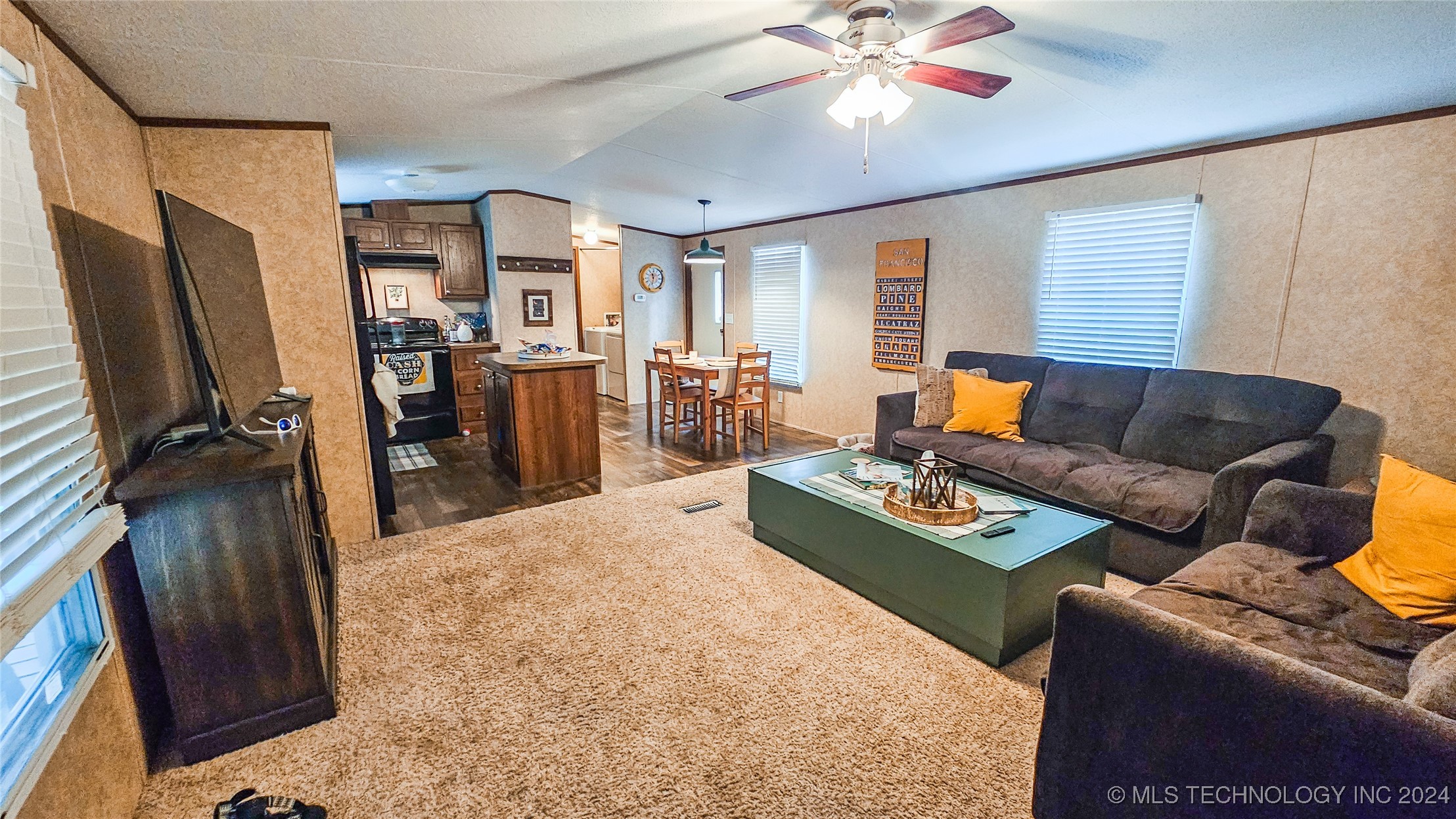 8 F Drive Property Photo 12