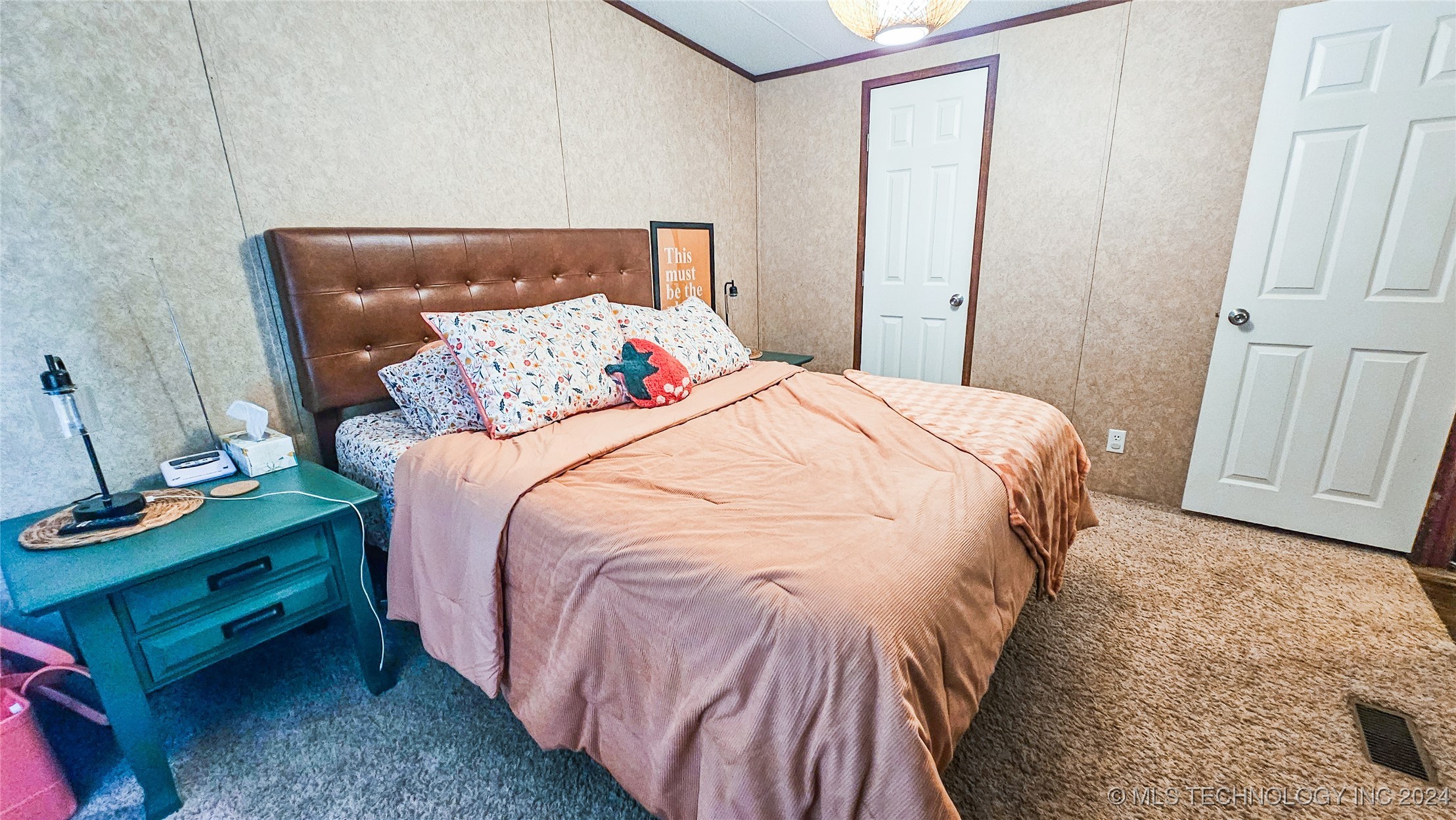 8 F Drive Property Photo 17