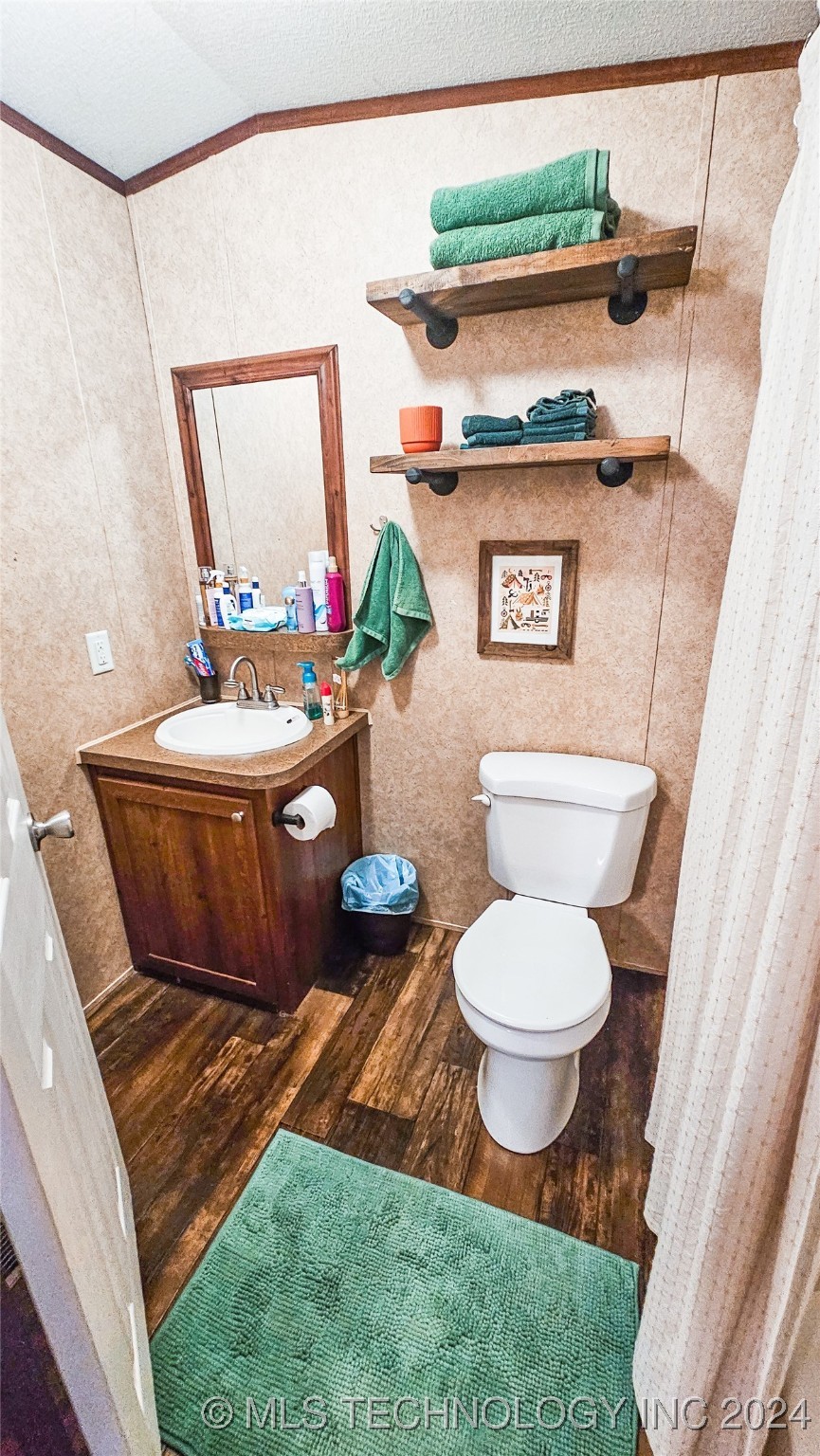 8 F Drive Property Photo 20