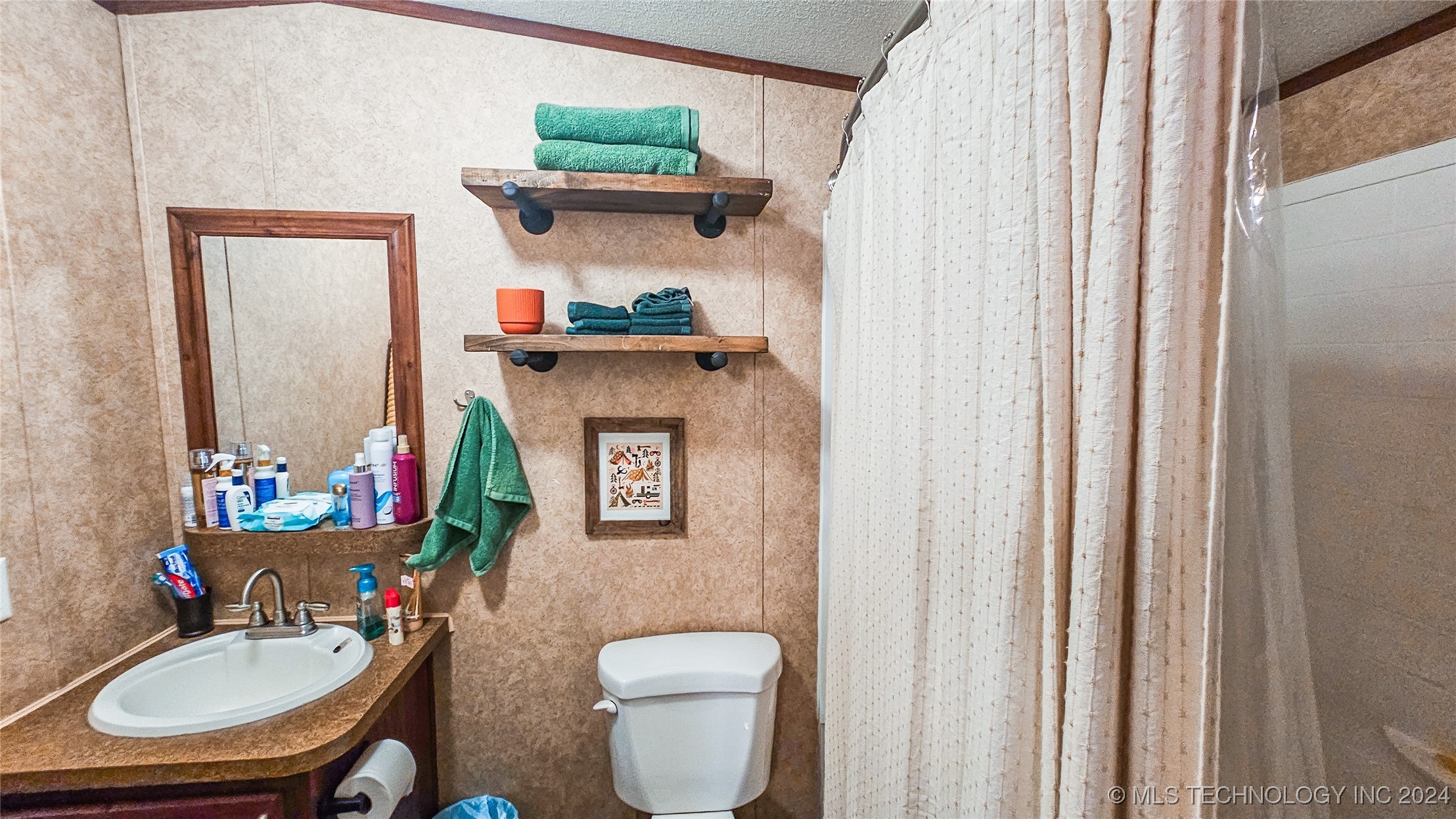 8 F Drive Property Photo 21