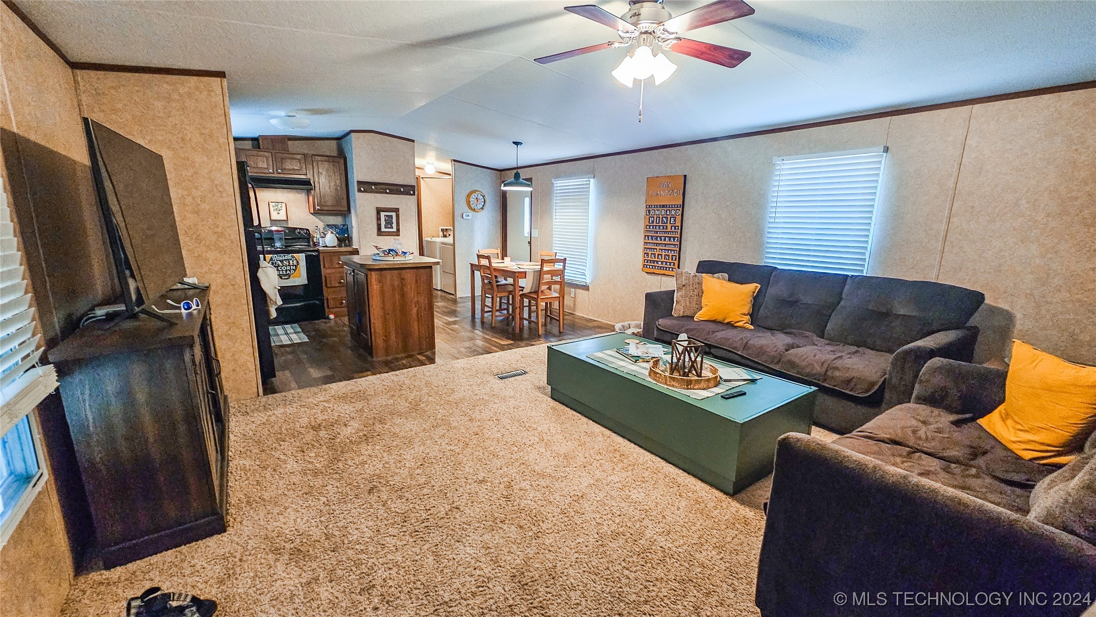 8 F Drive Property Photo 27