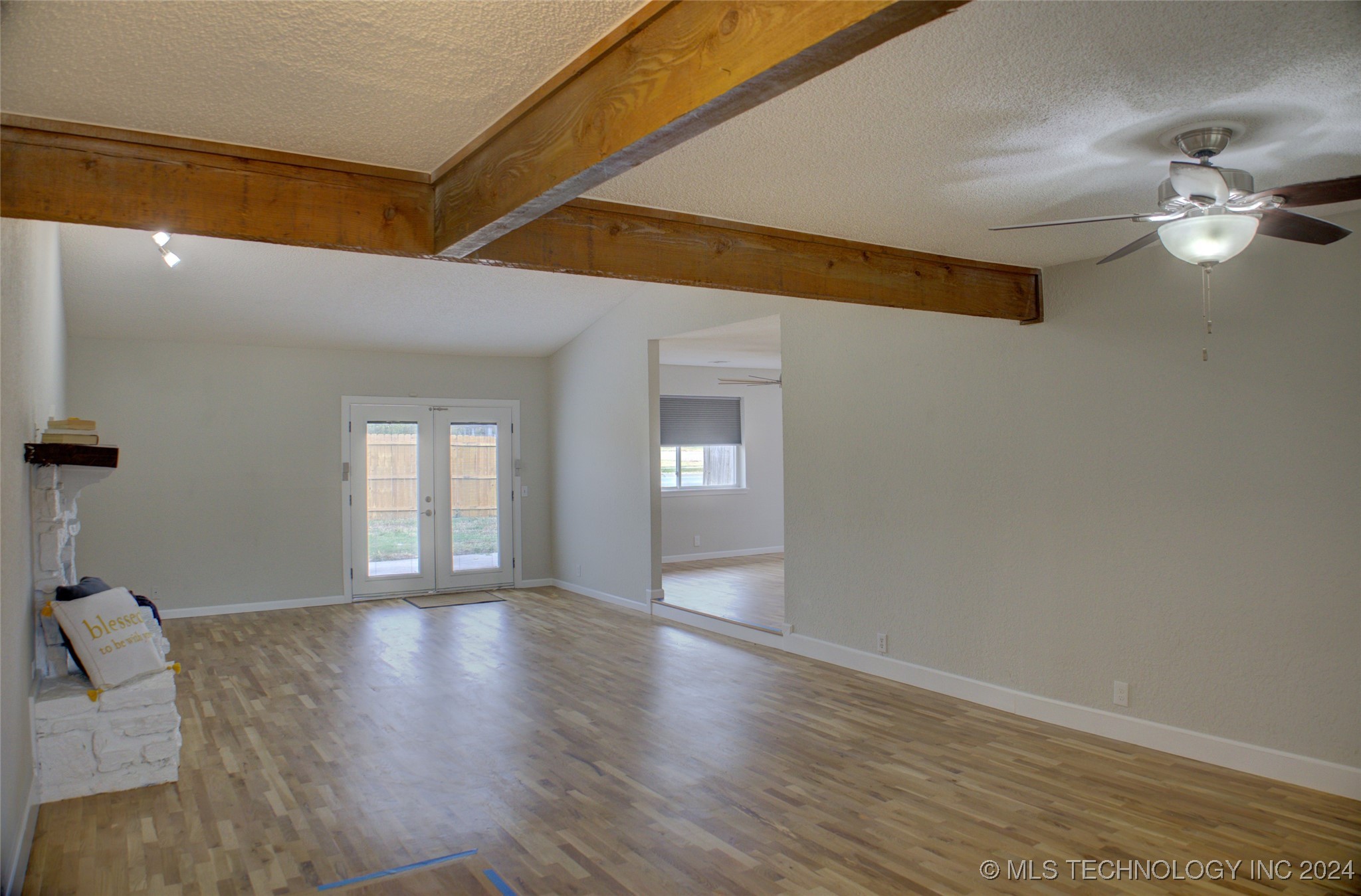 1404 W Indianola Street Property Photo 7