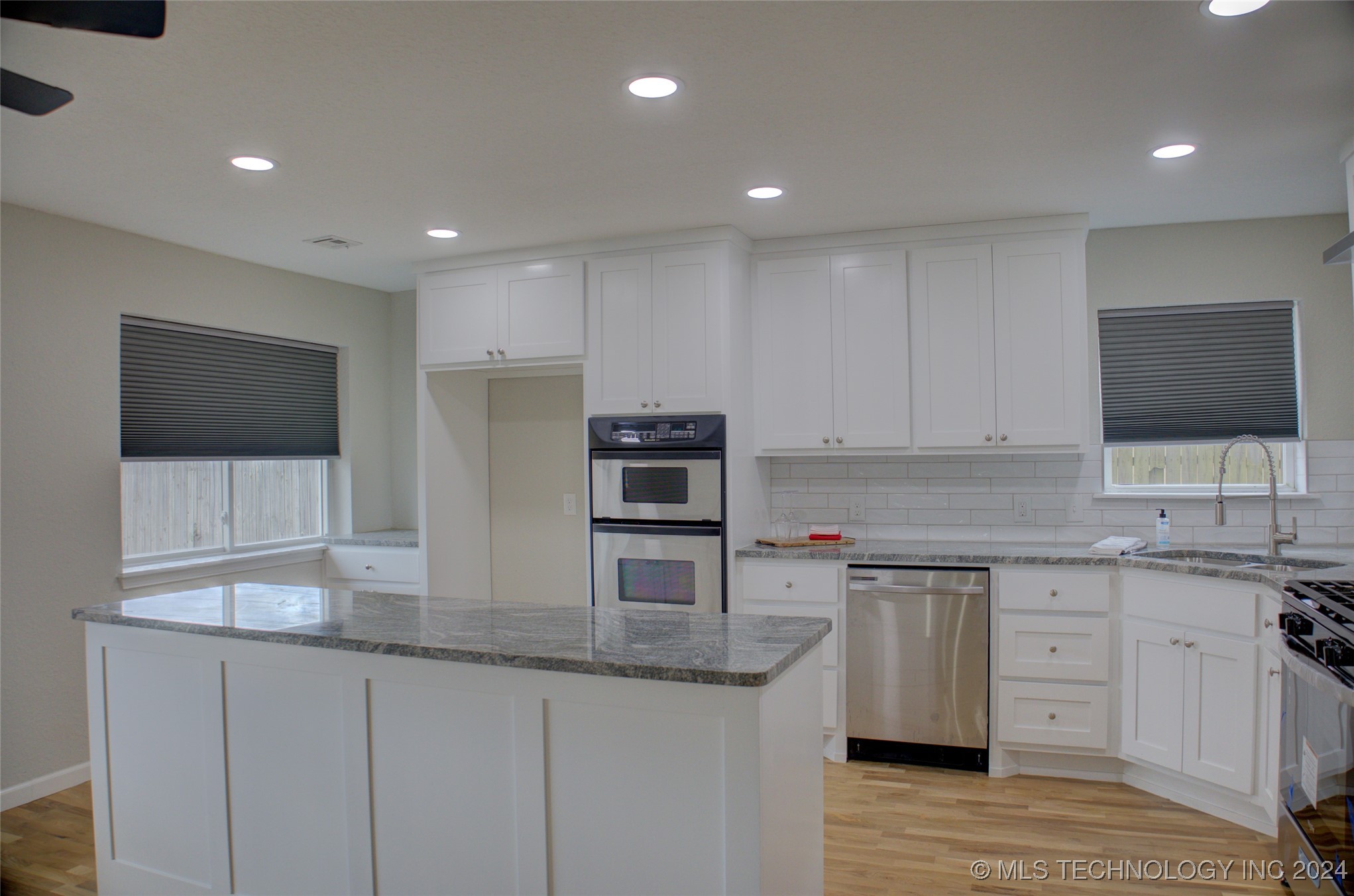 1404 W Indianola Street Property Photo 19