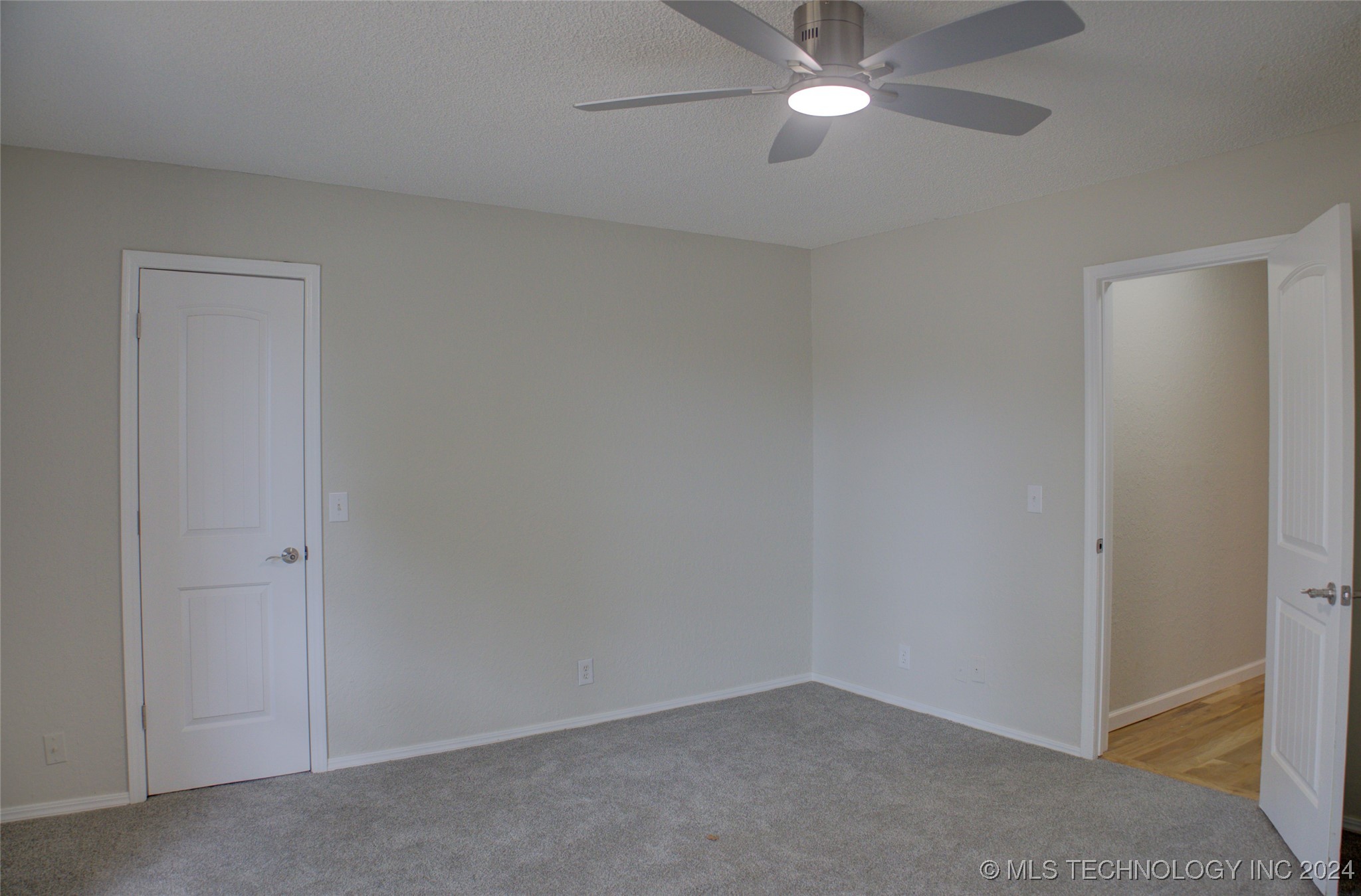 1404 W Indianola Street Property Photo 34