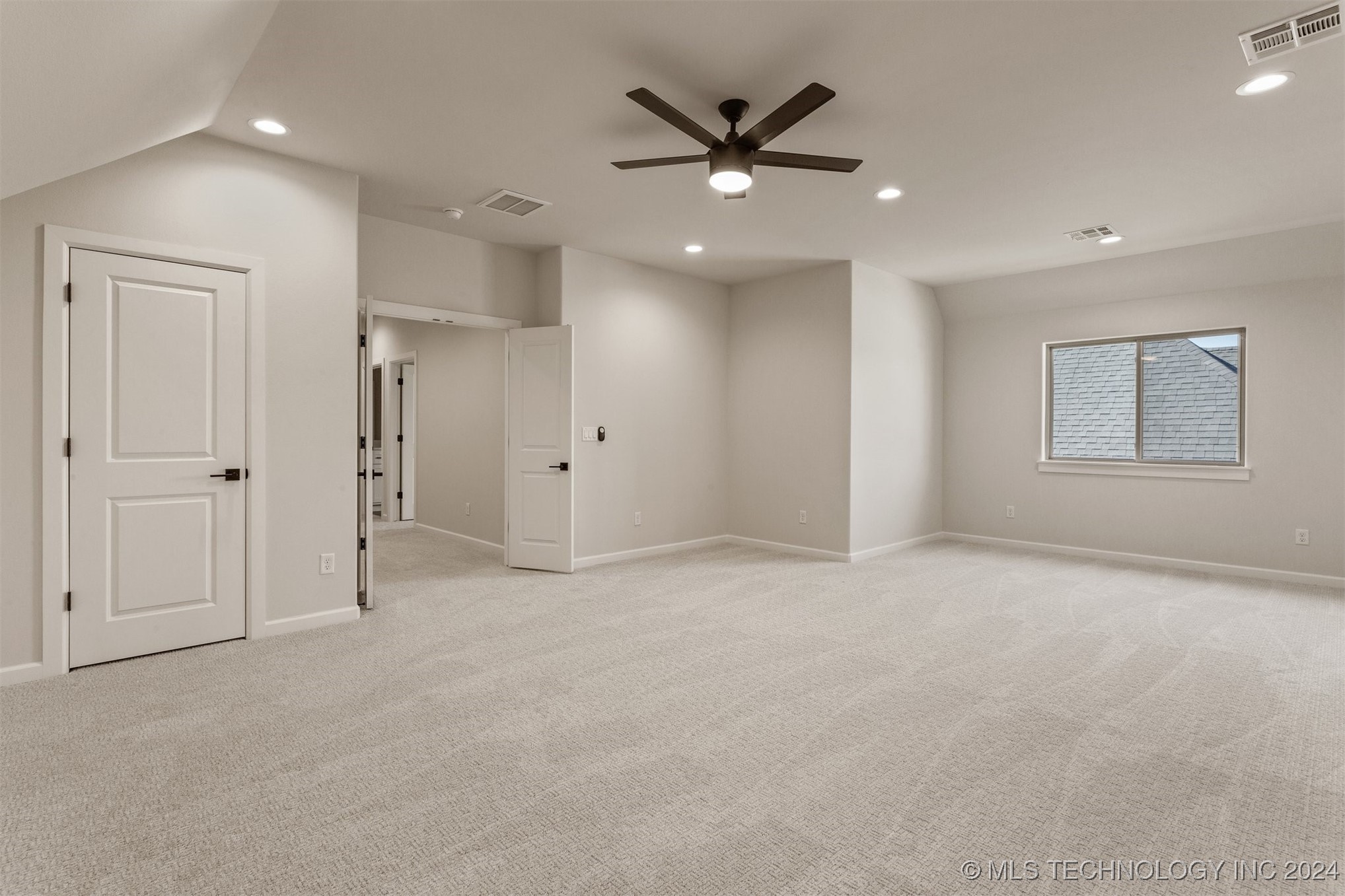 2956 E 146th Place S Property Photo 32