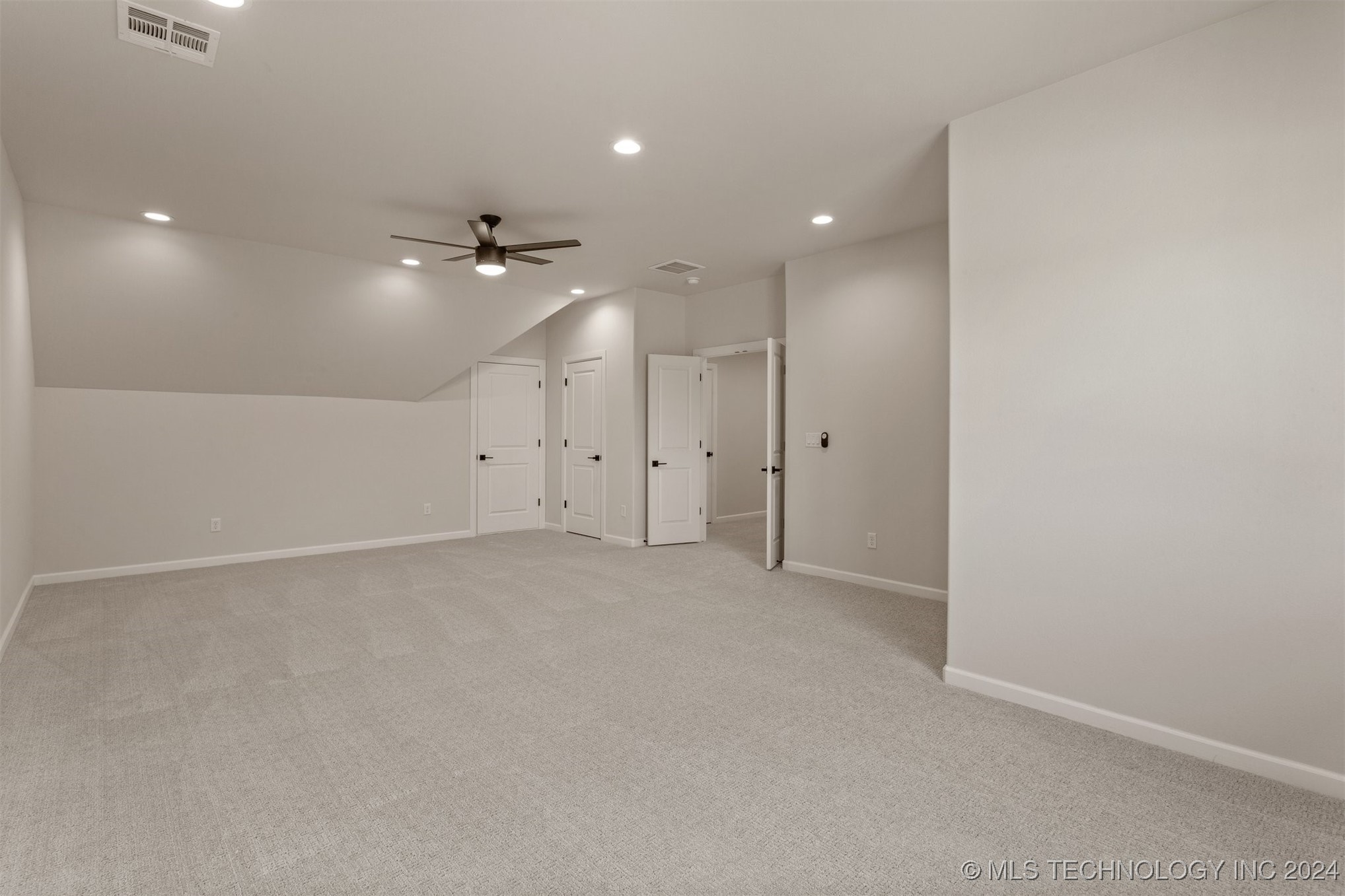 2956 E 146th Place S Property Photo 33