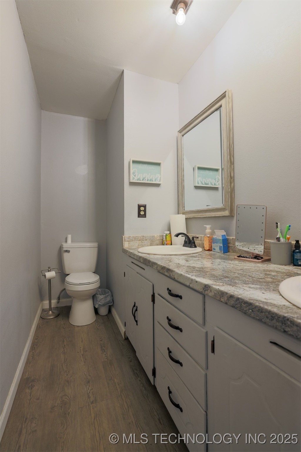 417717 E 1145 Road Property Photo 17