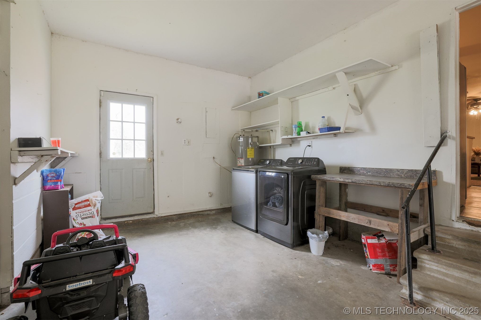 417717 E 1145 Road Property Photo 25