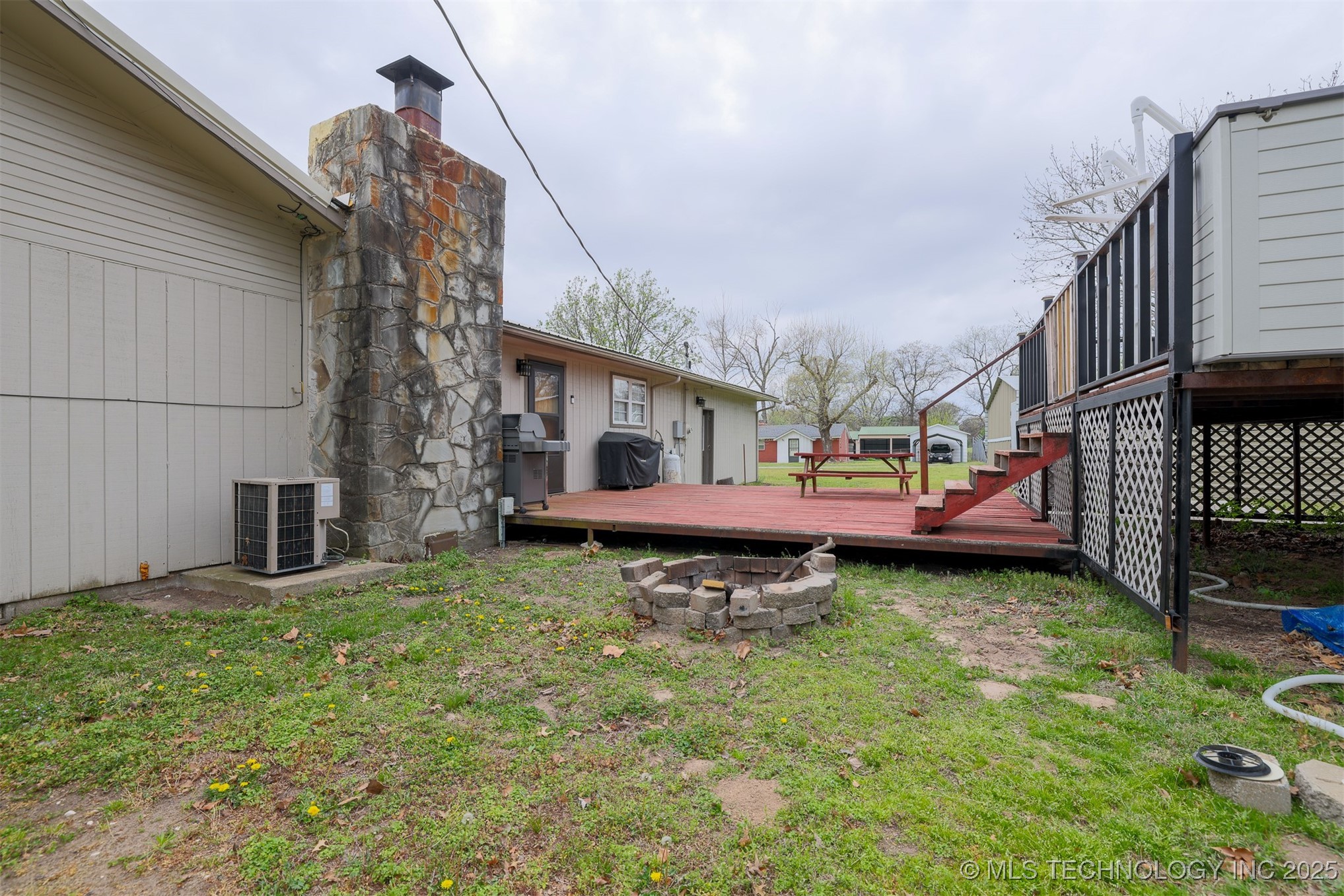 417717 E 1145 Road Property Photo 36