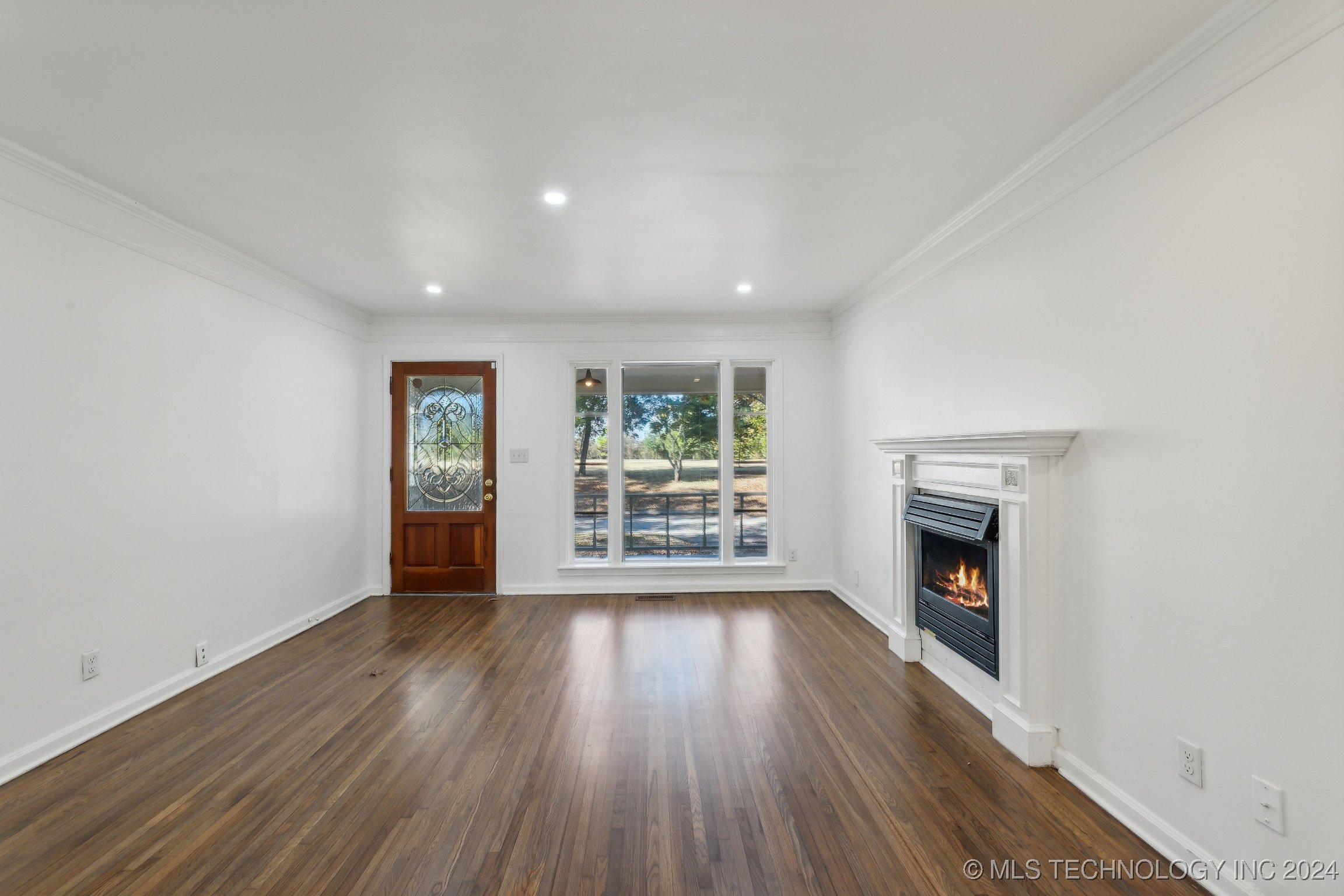 4929 S Boston Avenue Property Photo 3