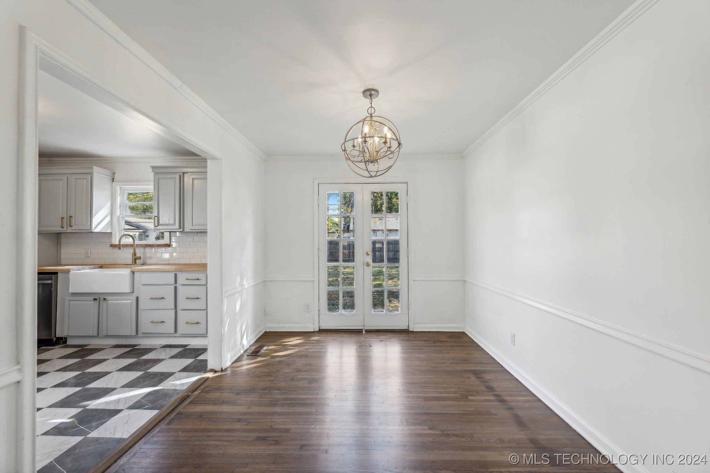 4929 S Boston Avenue Property Photo 4