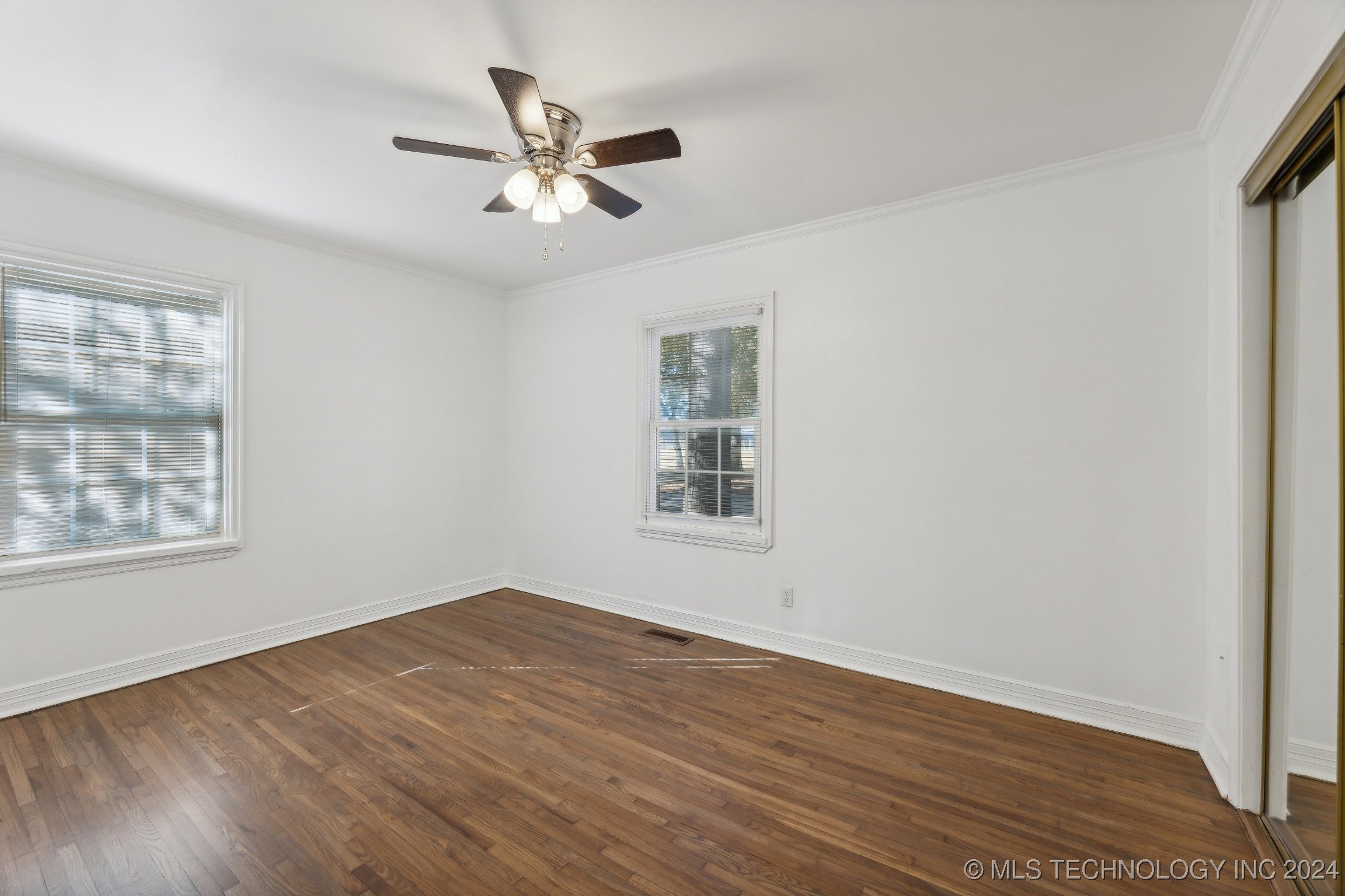 4929 S Boston Avenue Property Photo 8