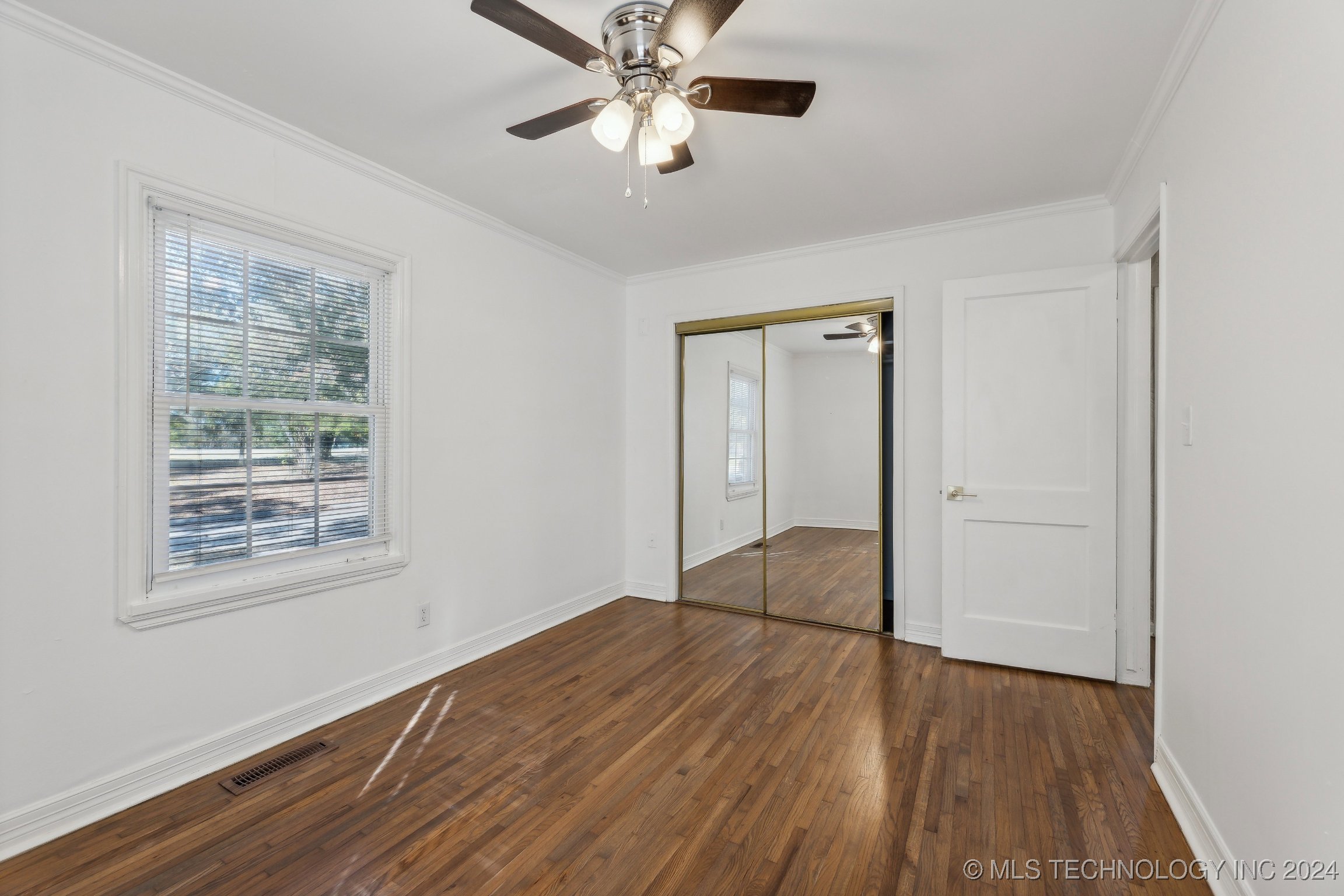 4929 S Boston Avenue Property Photo 9