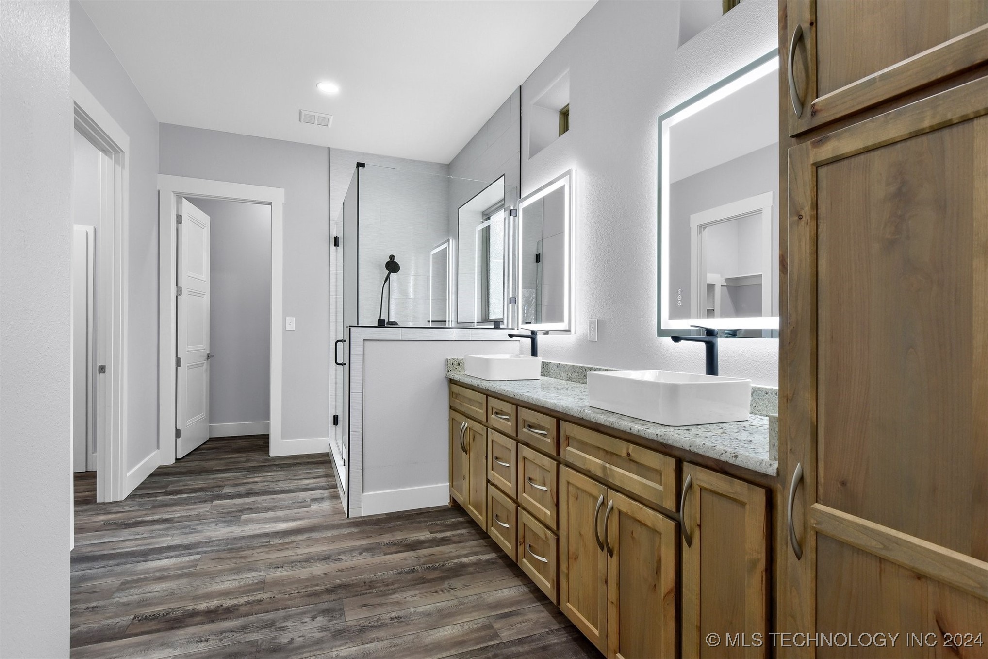 1512 N Wade Road Property Photo 43