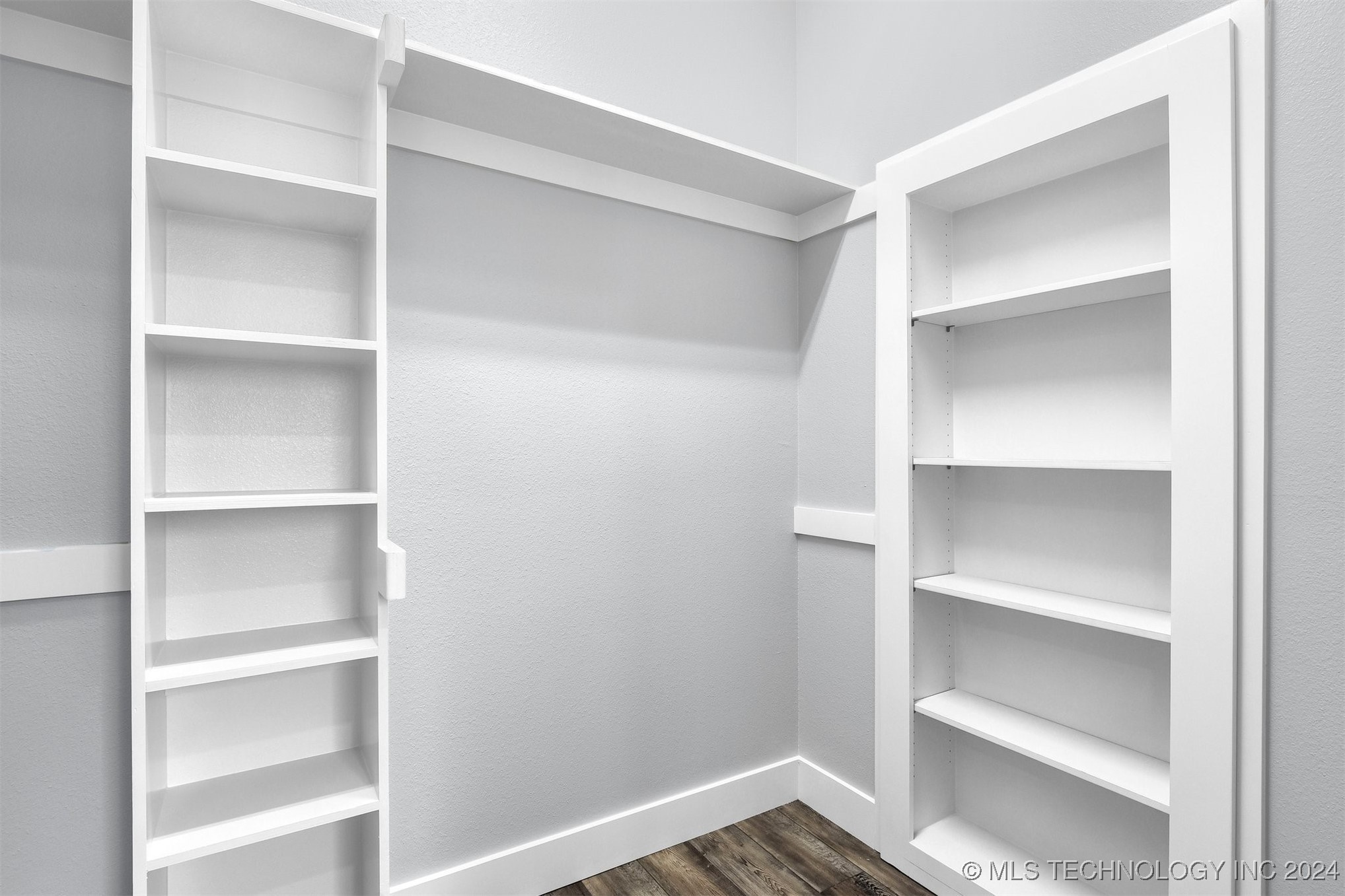 1512 N Wade Road Property Photo 45