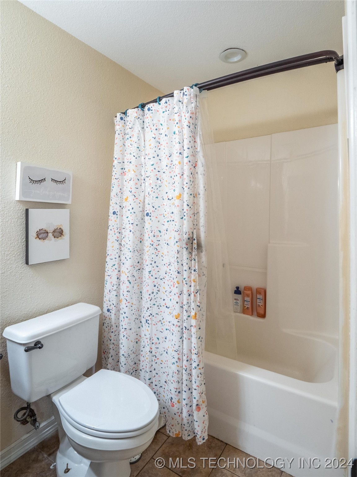 239 N Carbon Property Photo 32