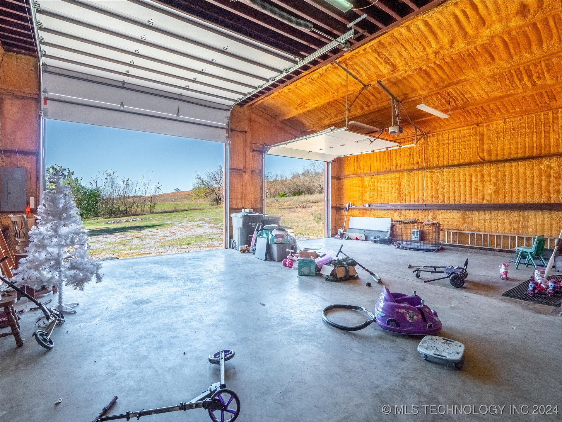 239 N Carbon Property Photo 41