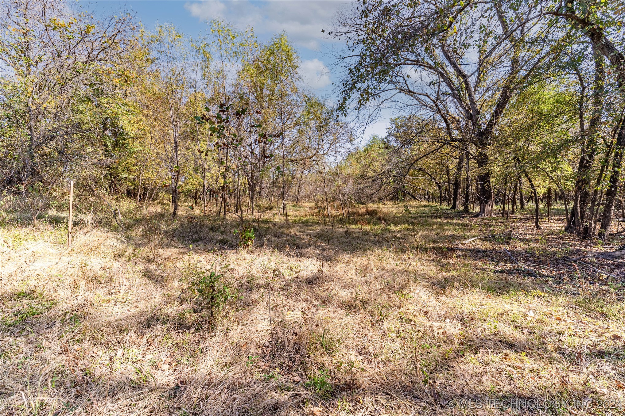 110917 S 4043 Road Property Photo 4