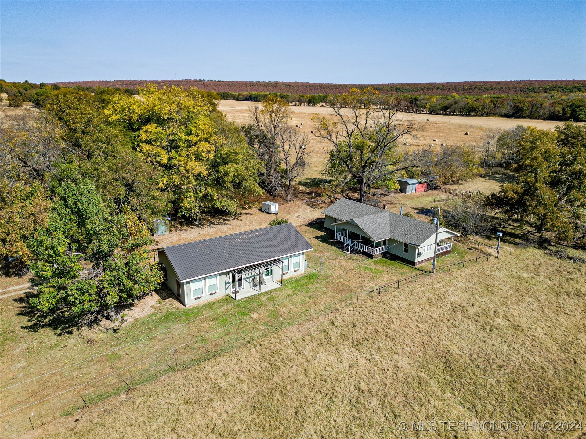 110917 S 4043 Road Property Photo 9