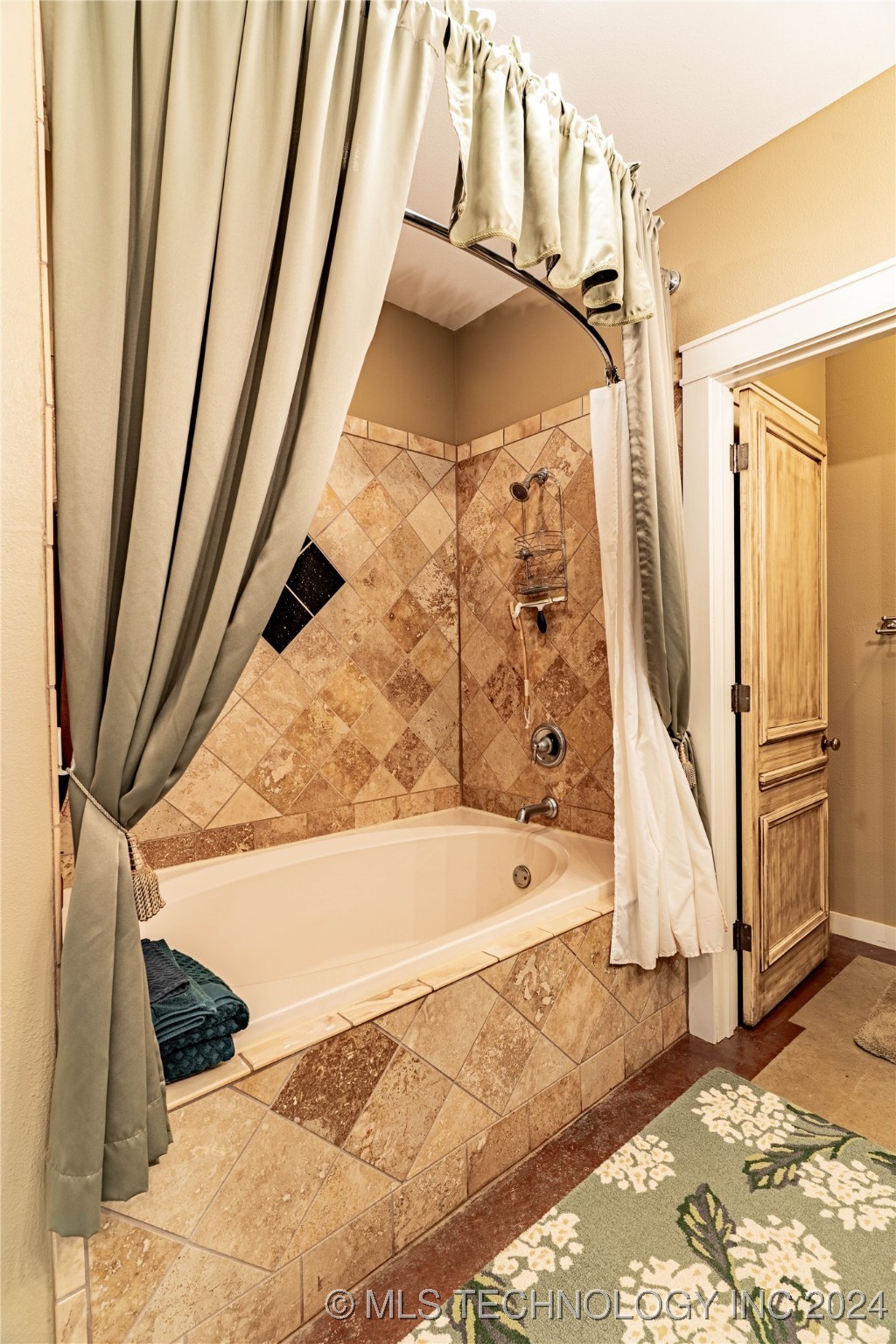 110917 S 4043 Road Property Photo 17