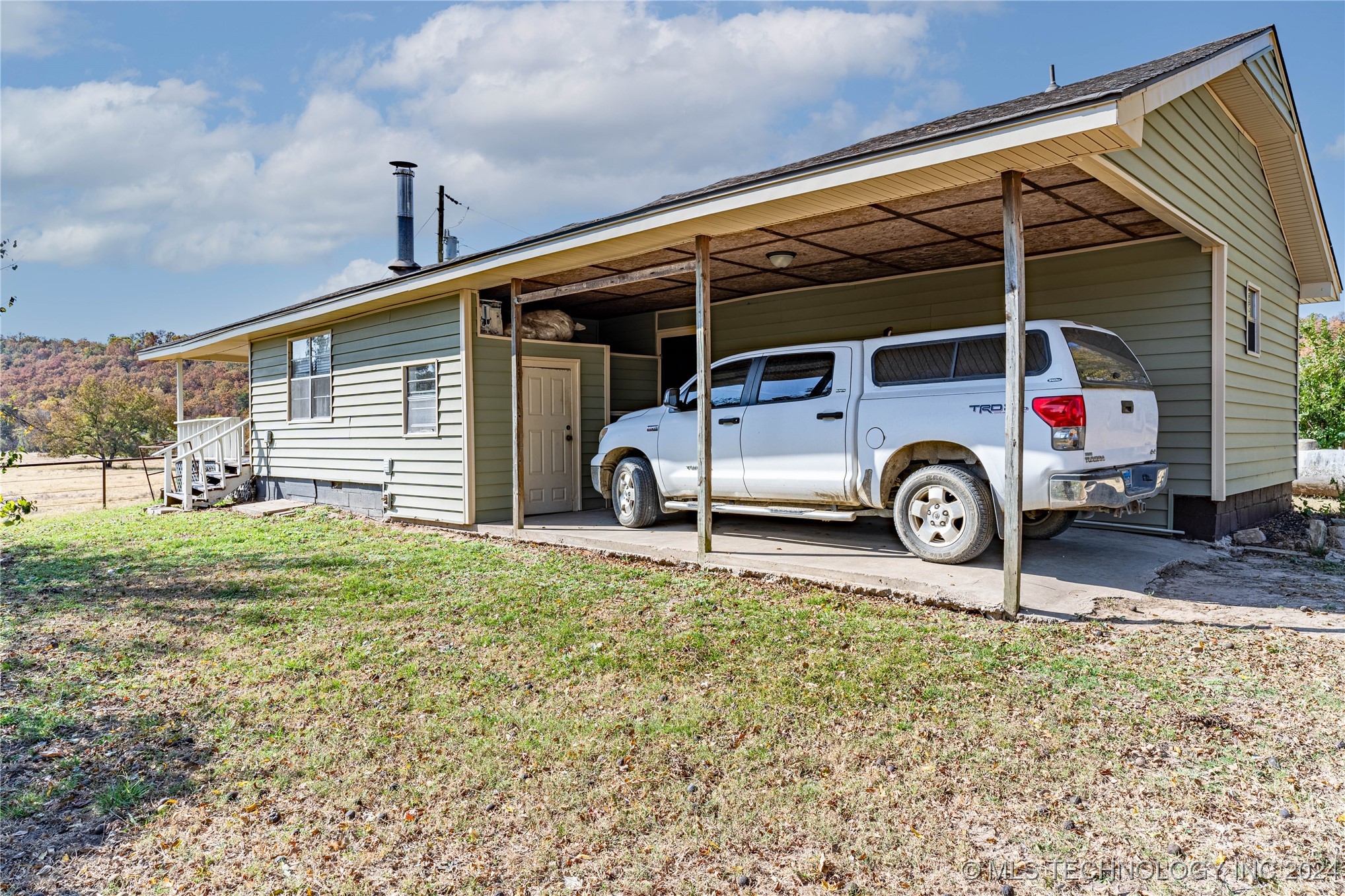 110917 S 4043 Road Property Photo 32