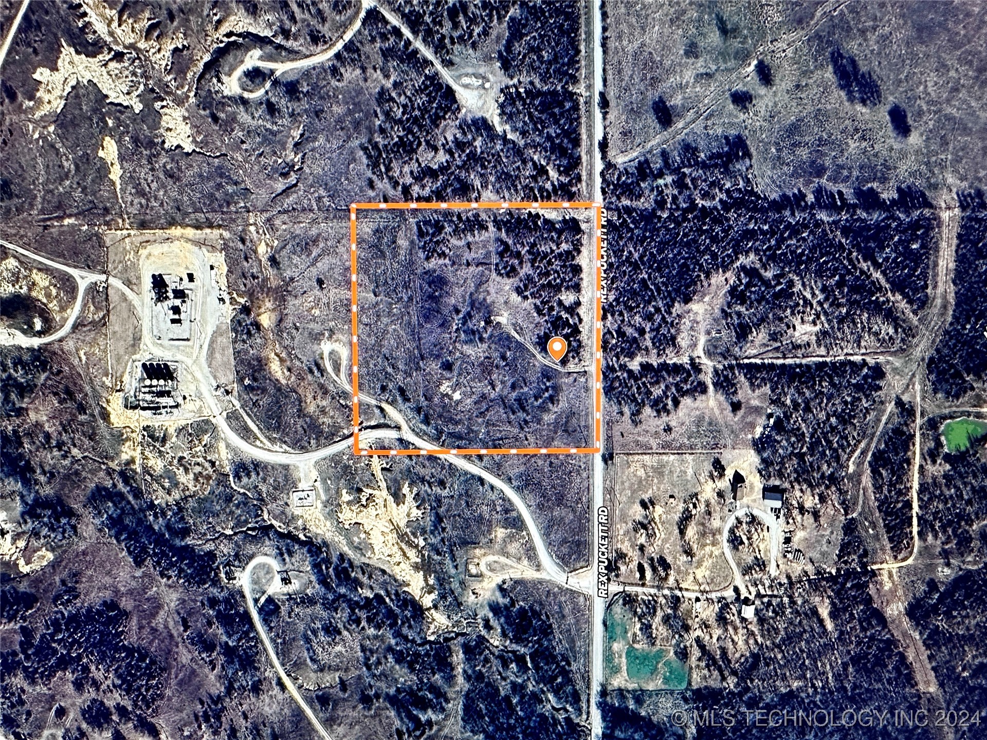 000 Woodland Property Photo 2
