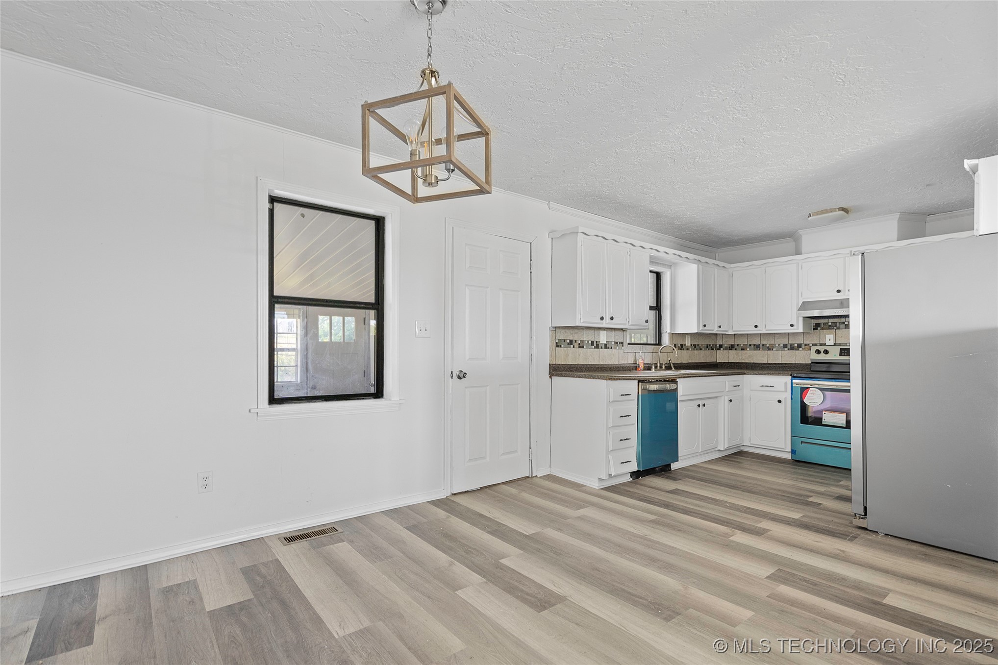 7740 Swayback Property Photo 8