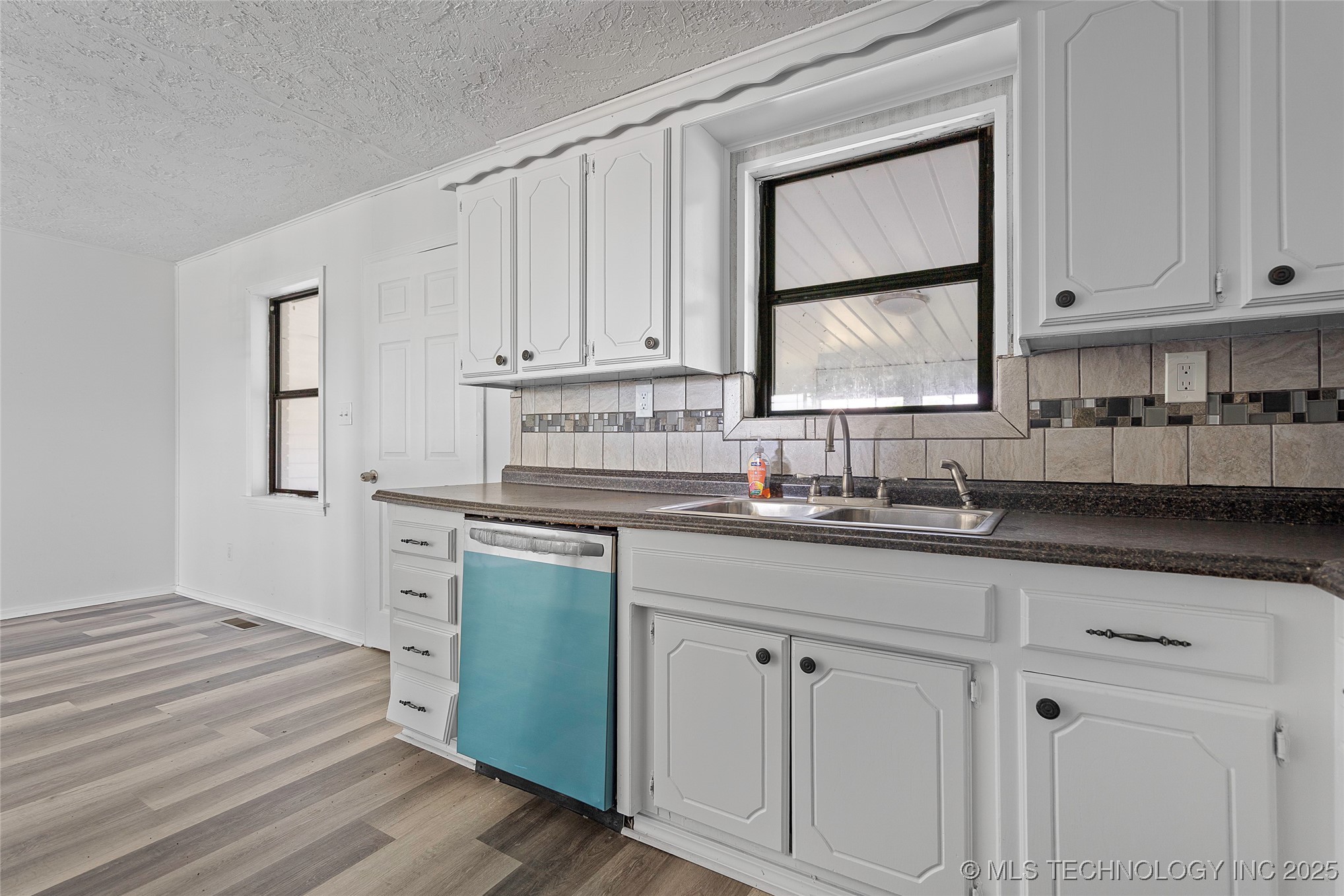7740 Swayback Property Photo 11