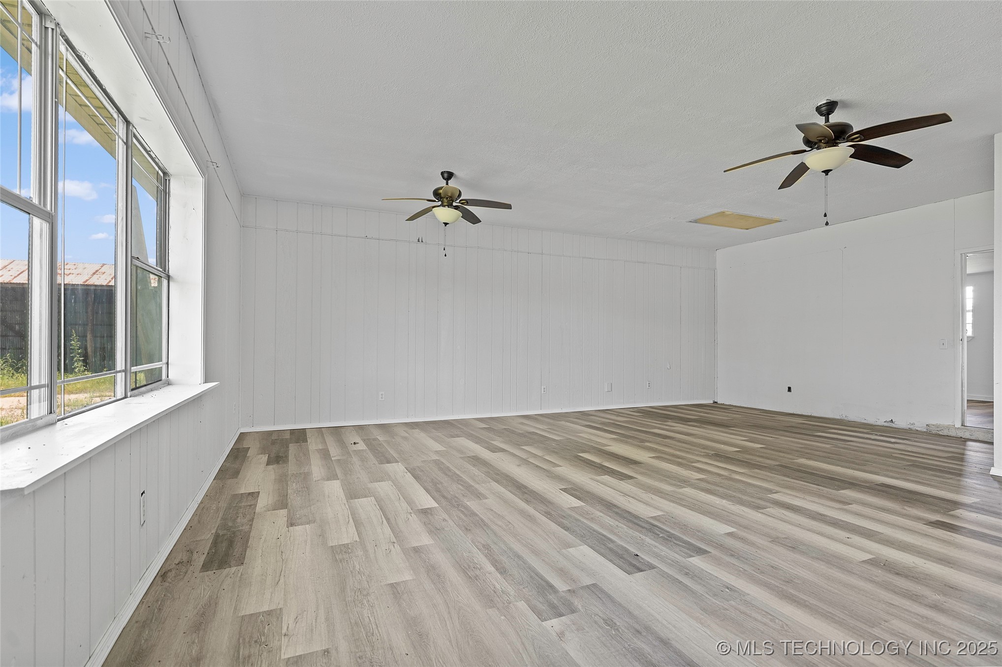 7740 Swayback Property Photo 16