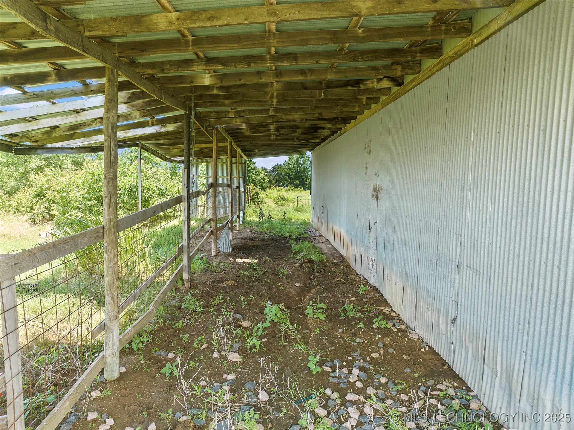 7740 Swayback Property Photo 48