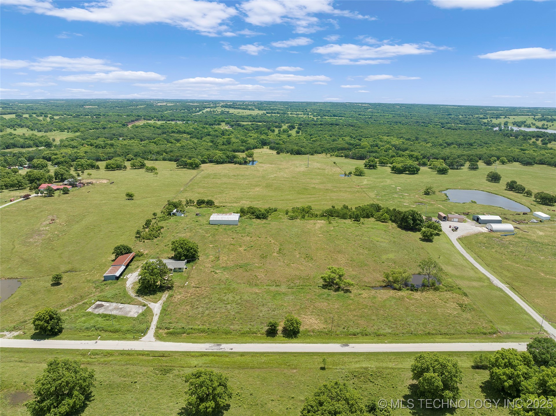 7740 Swayback Property Photo 53