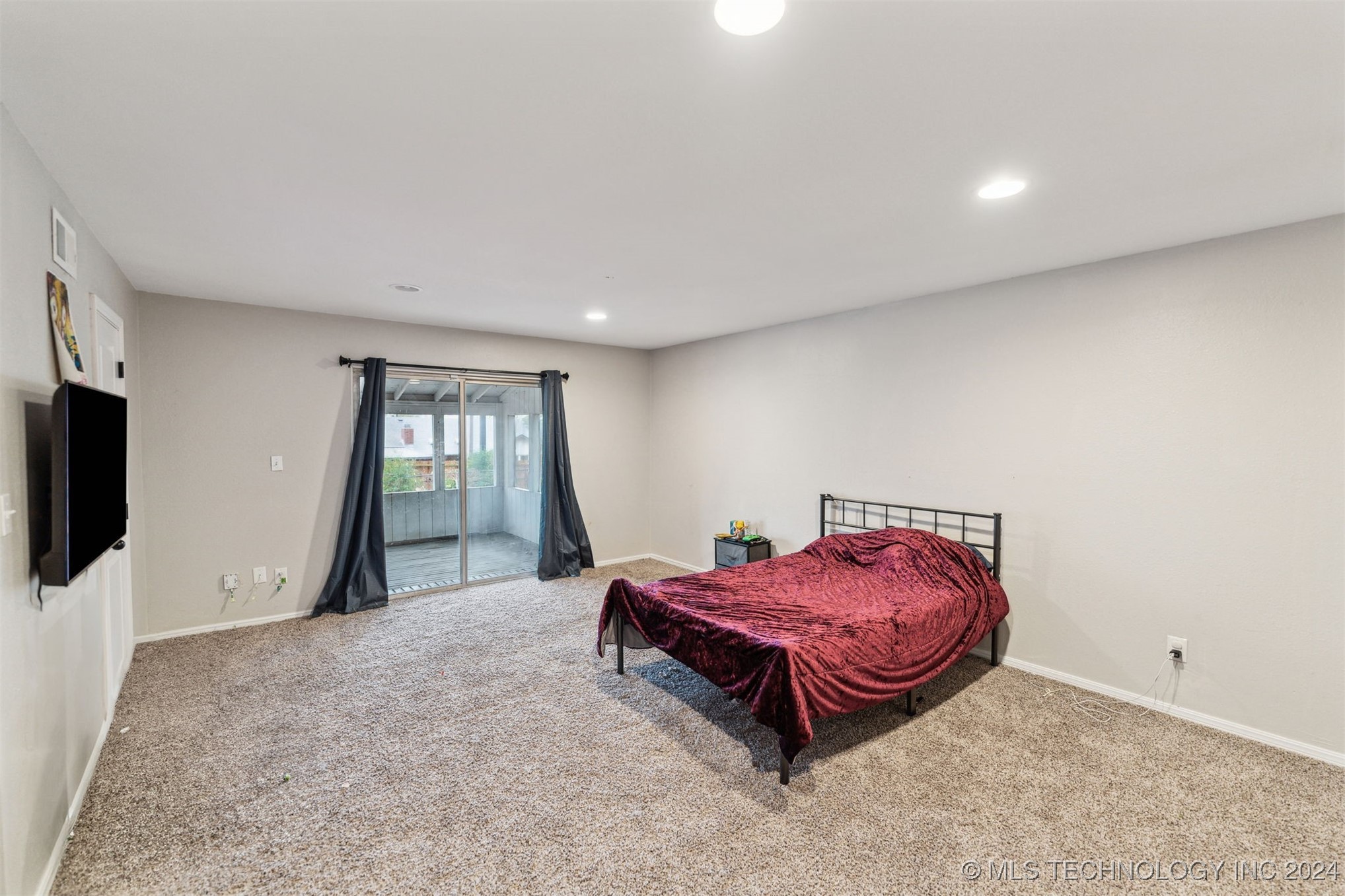 1114 N Kansas Avenue Property Photo 21