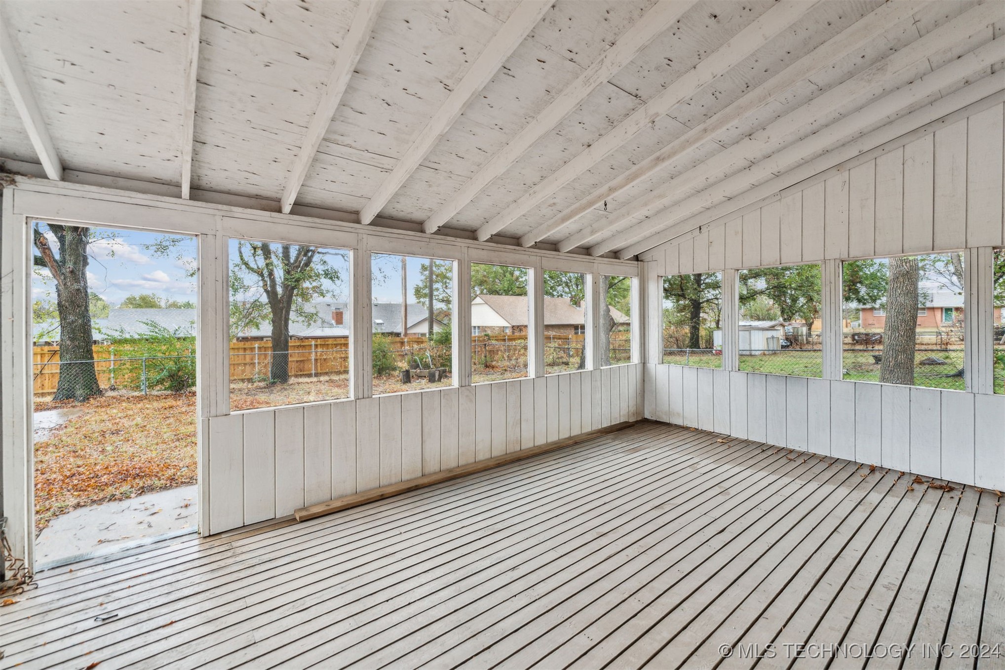 1114 N Kansas Avenue Property Photo 24