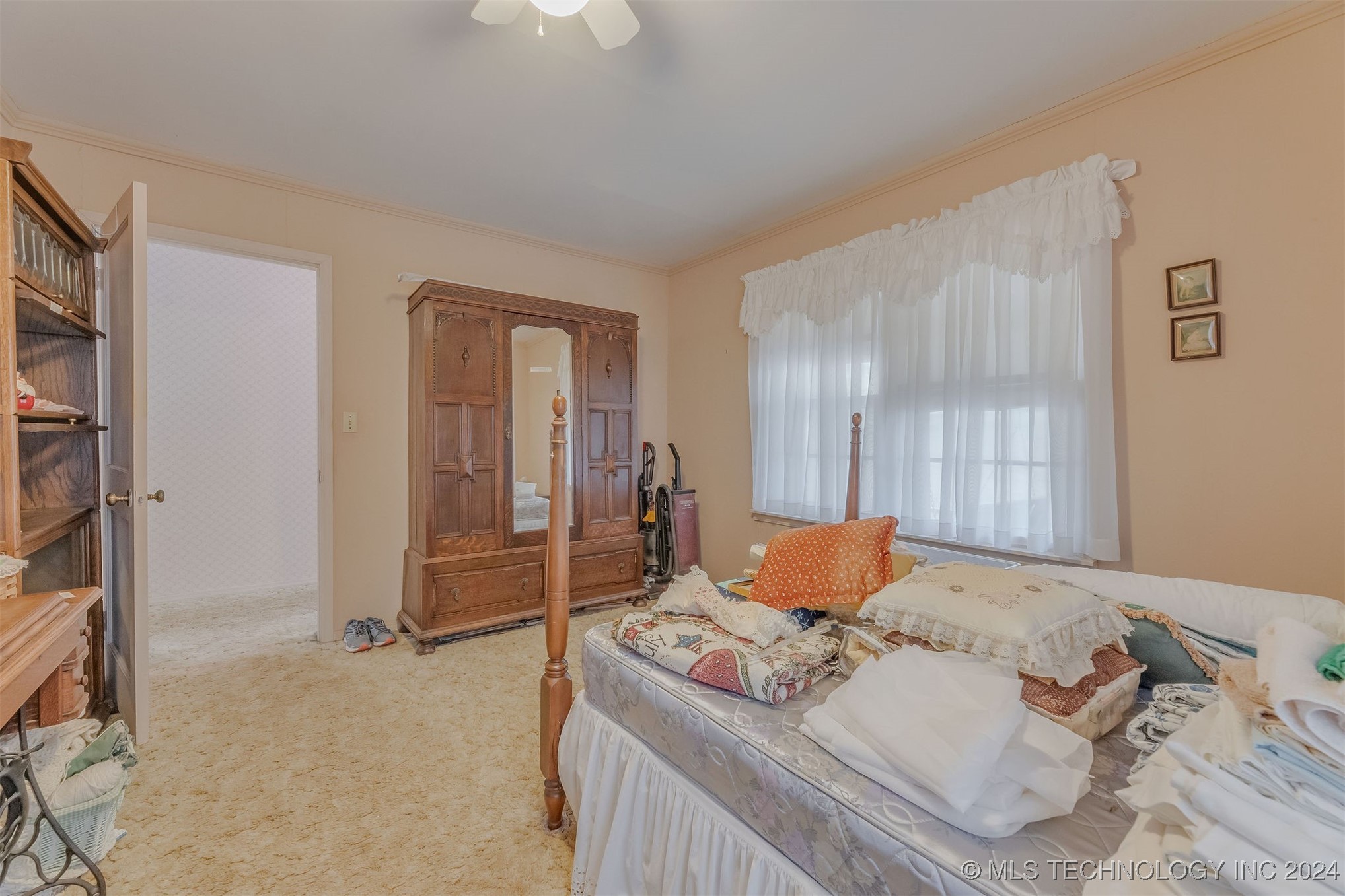 11900 S 18th Street Property Photo 15