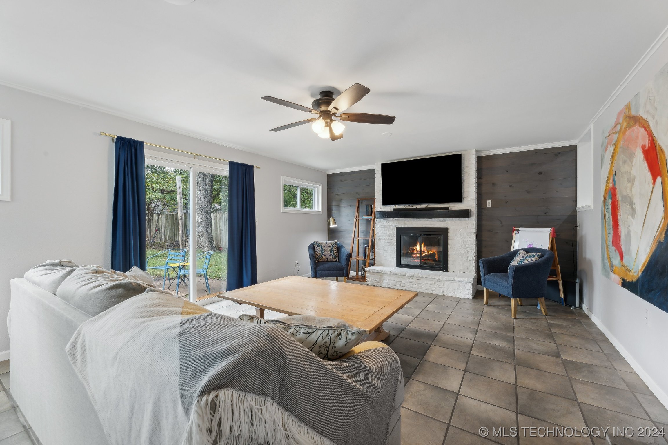 4644 S Troost Avenue Property Photo 11