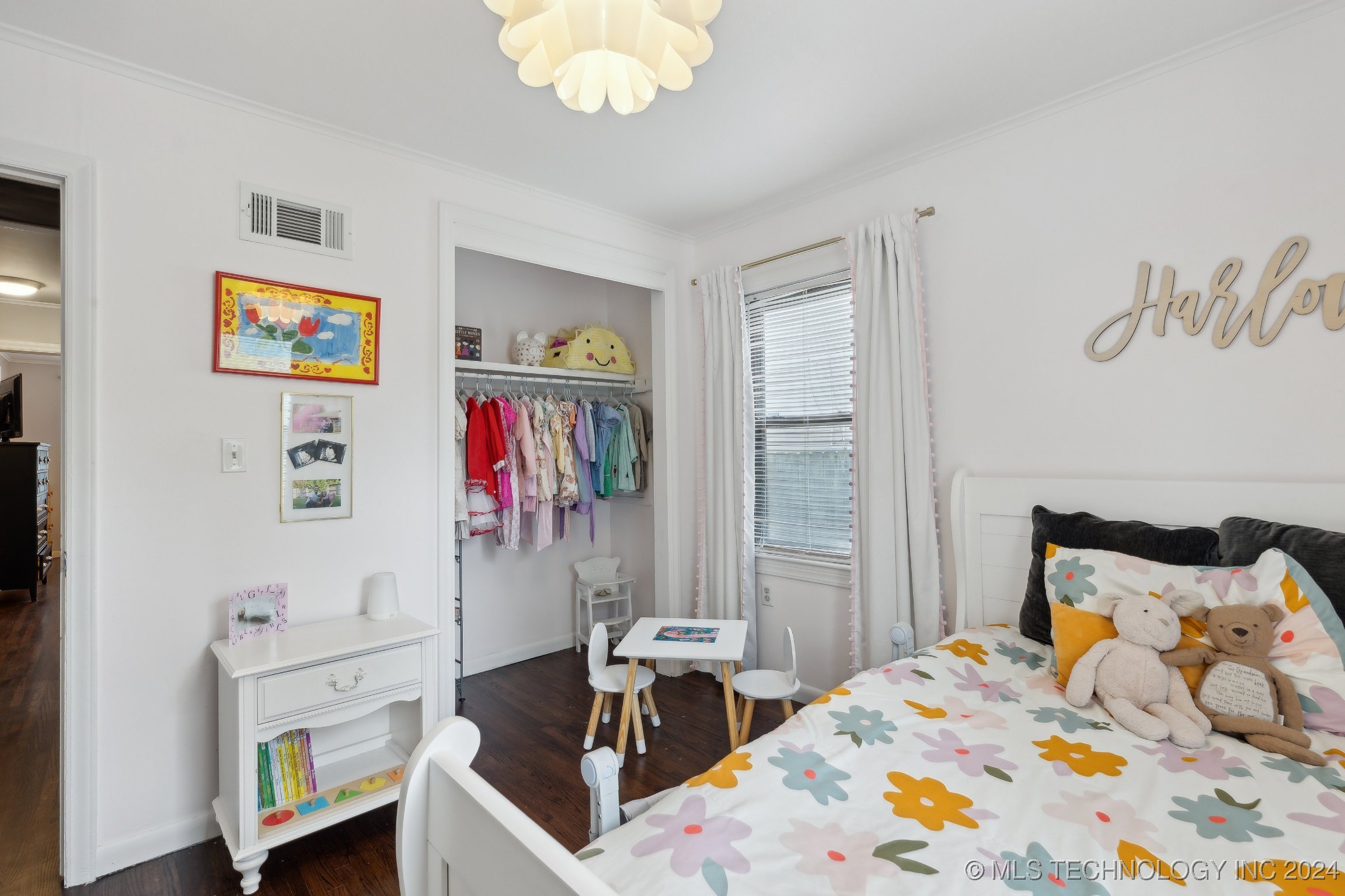 4644 S Troost Avenue Property Photo 17