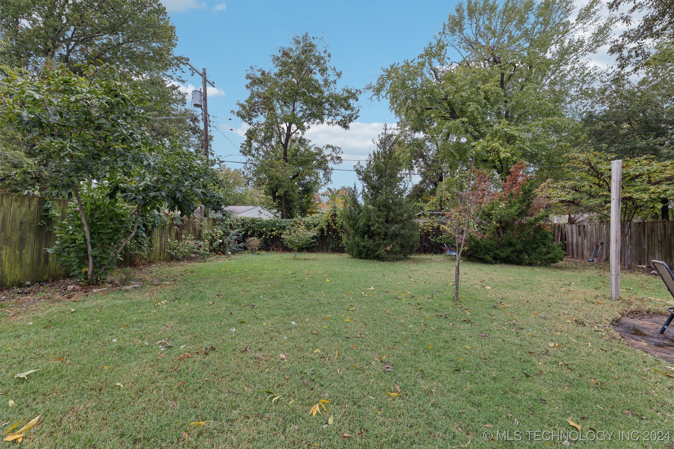 4644 S Troost Avenue Property Photo 24
