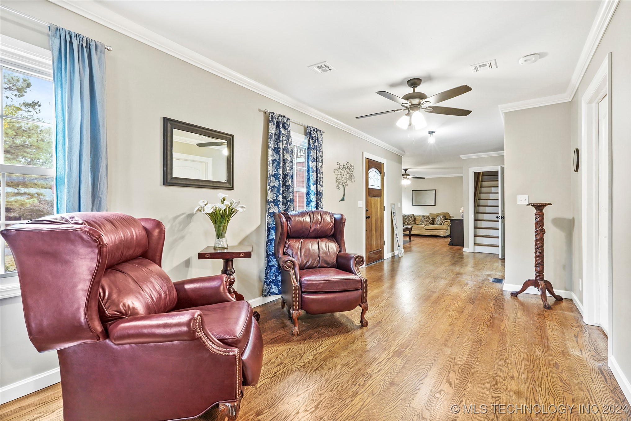 1545 E 37th Place Property Photo 12