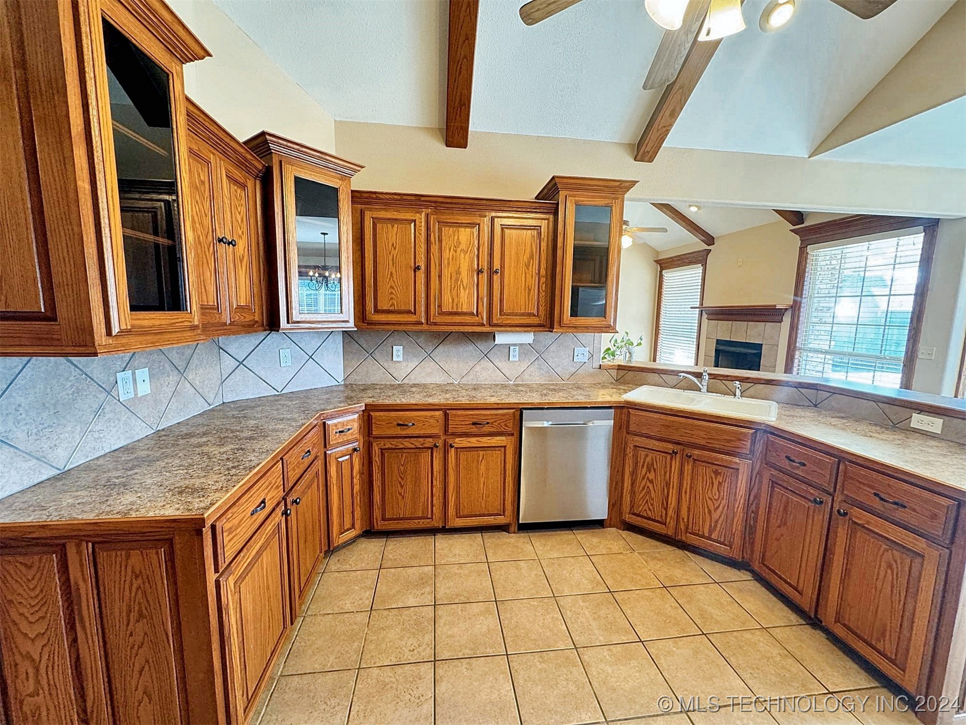 1530 Redwood Place Property Photo 22